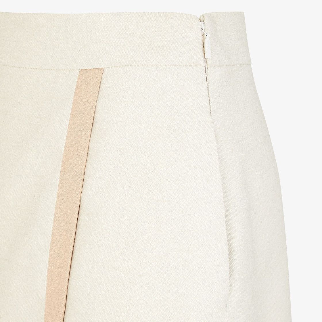 Fendi o1s1wg110925 Skirt in White Size 28" / US 6 / IT 42 - 3 Thumbnail