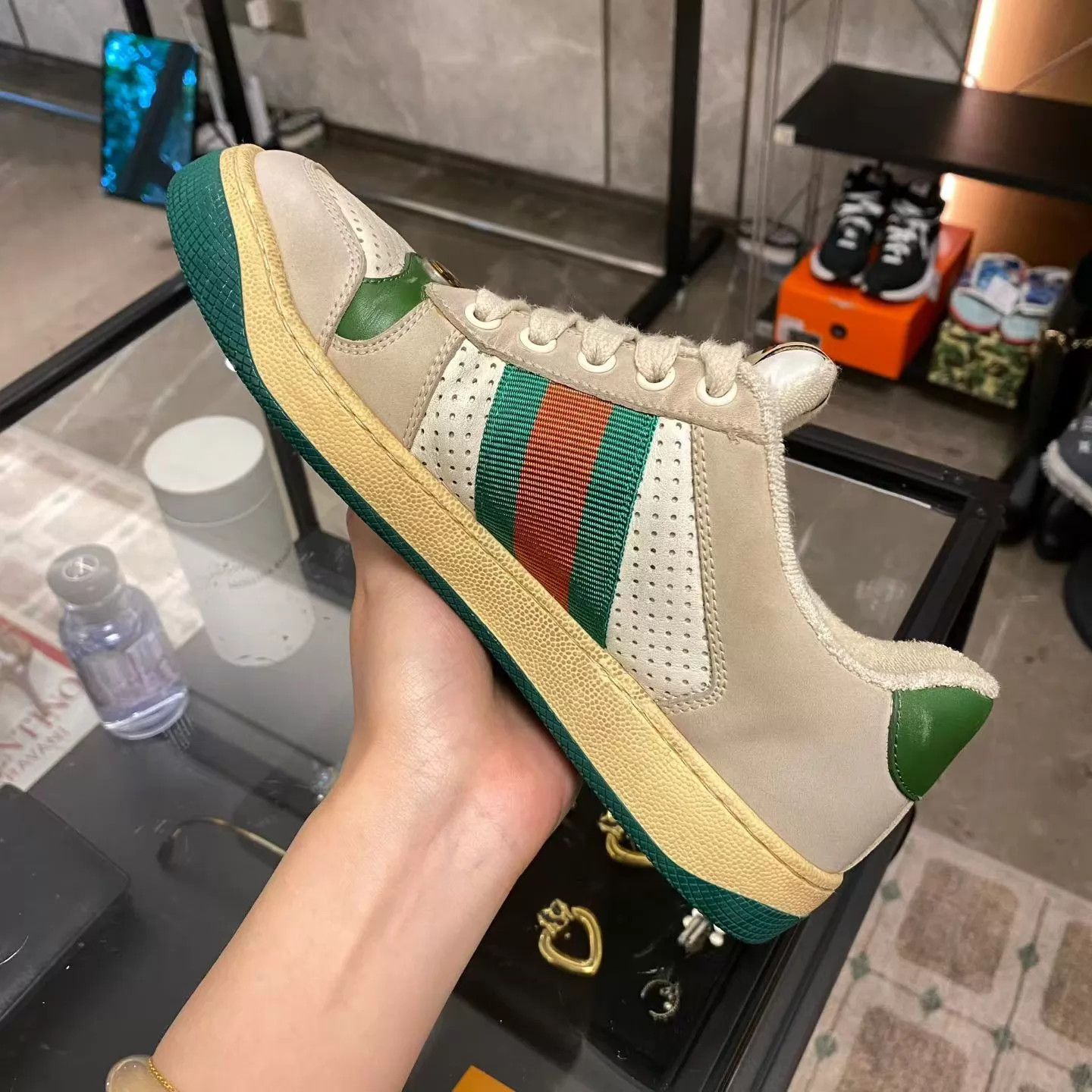 Gucci Gucci White Green Sneaker Women's 36 99new W1 Size US 5.5 / IT 35.5 - 5 Thumbnail