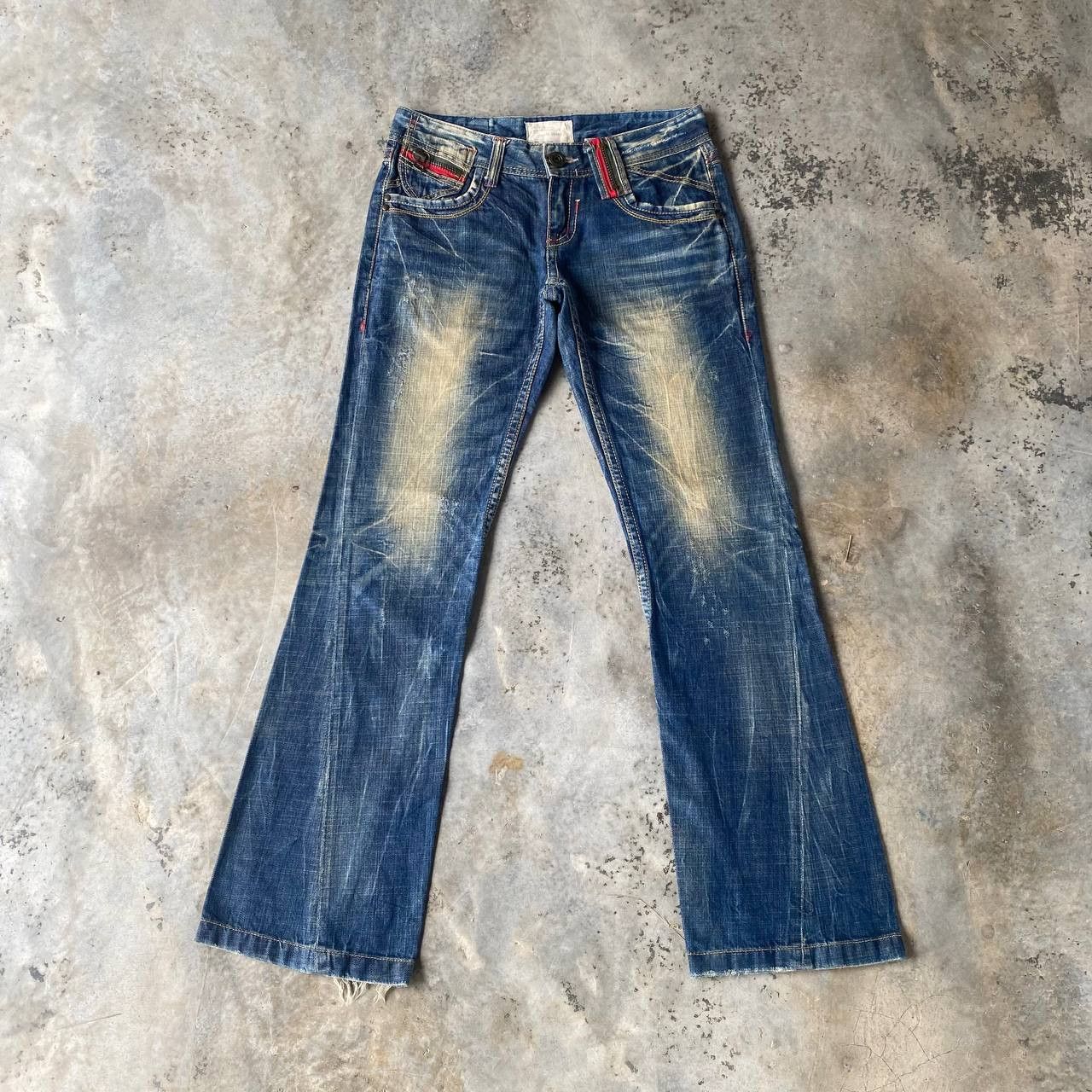 Japanese Brand VINTAGE LOLITA FLARED MUD-WASH RUSTY CLAWMARKS TWISTED SEAM Size US 29 - 2 Thumbnail