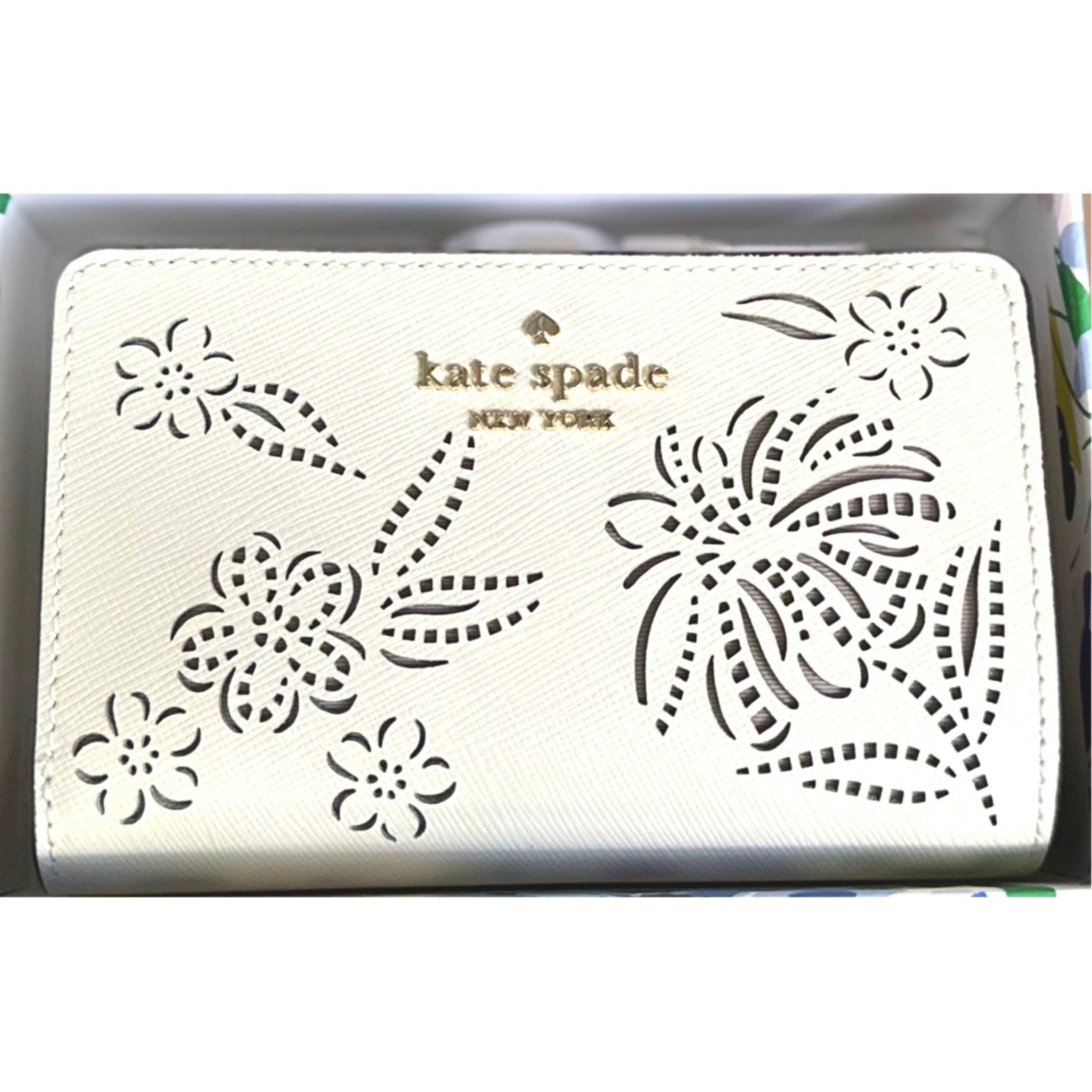 Kate Spade Kate Spade Madison Perforated Medium Bifold Wallet Merinque Size ONE SIZE - 4 Thumbnail