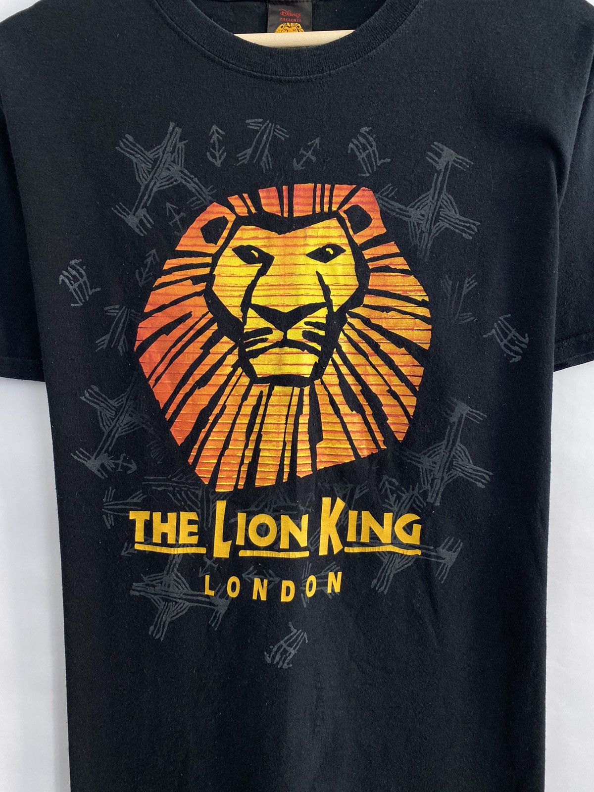 Band Tees 🇺🇸 Vintage Y2K The Lion King Movie T-Shirt Rare Retro Size US M / EU 48-50 / 2 - 4 Thumbnail