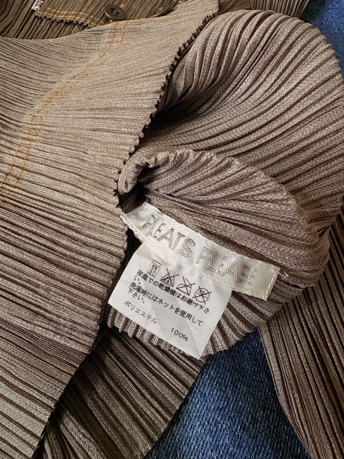 Pleats Please Issey Miyake Pleats Please by Issey Miyake Button Up Size M / US 6-8 / IT 42-44 - 11 Thumbnail