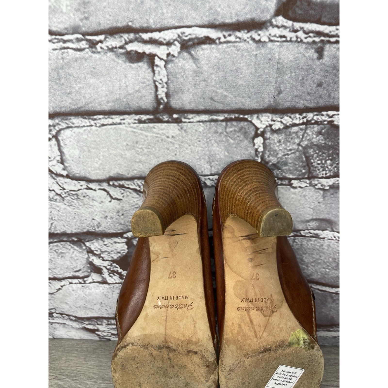 Barneys New York Henry Beguelin for Barneys New York Brown Leather Thong Heel Size US 6.5 / IT 36.5 - 19 Thumbnail
