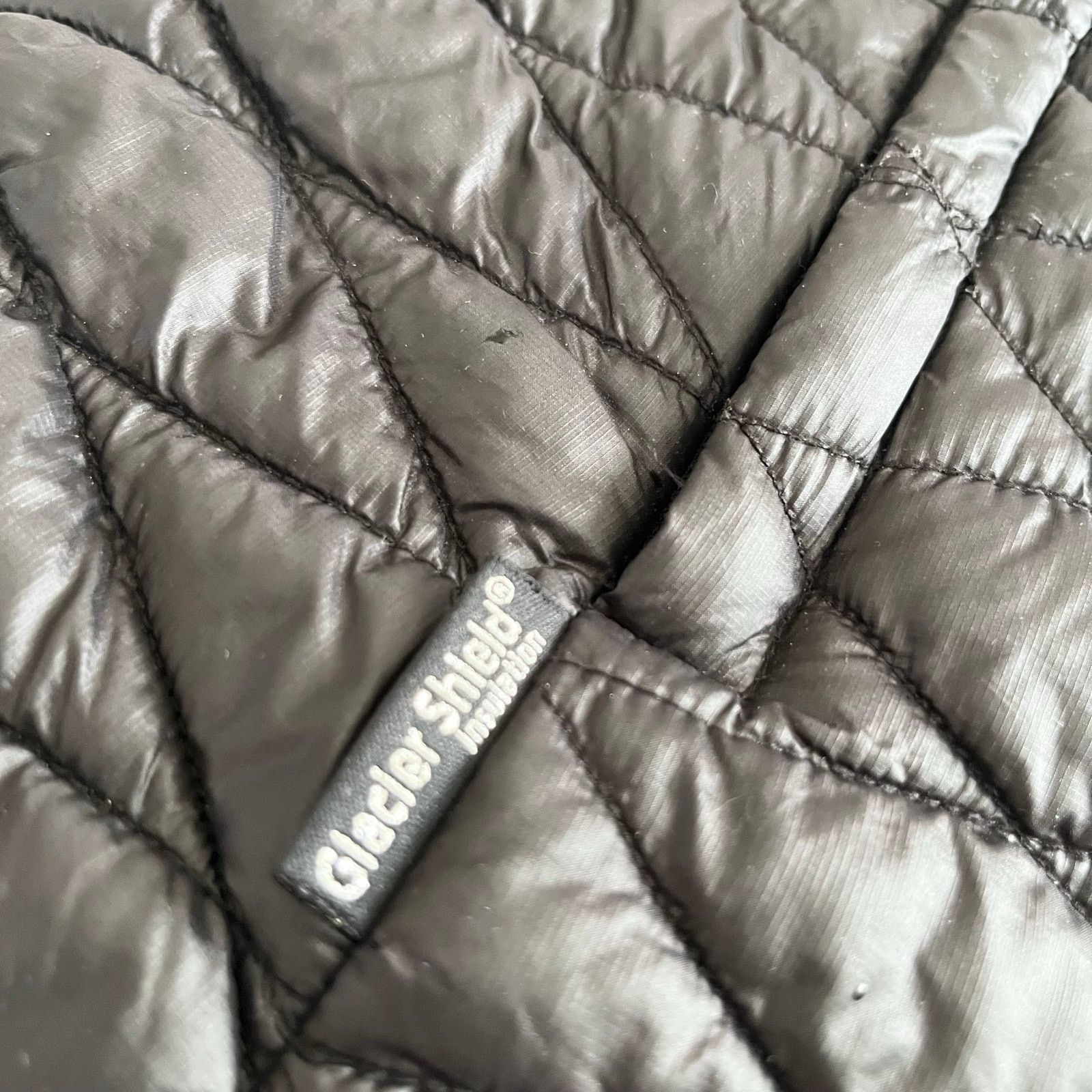 Steve Madden Steve Madden Black Quilted Reversible Sherpa Vest Womens Size M / US 6-8 / IT 42-44 - 8 Thumbnail
