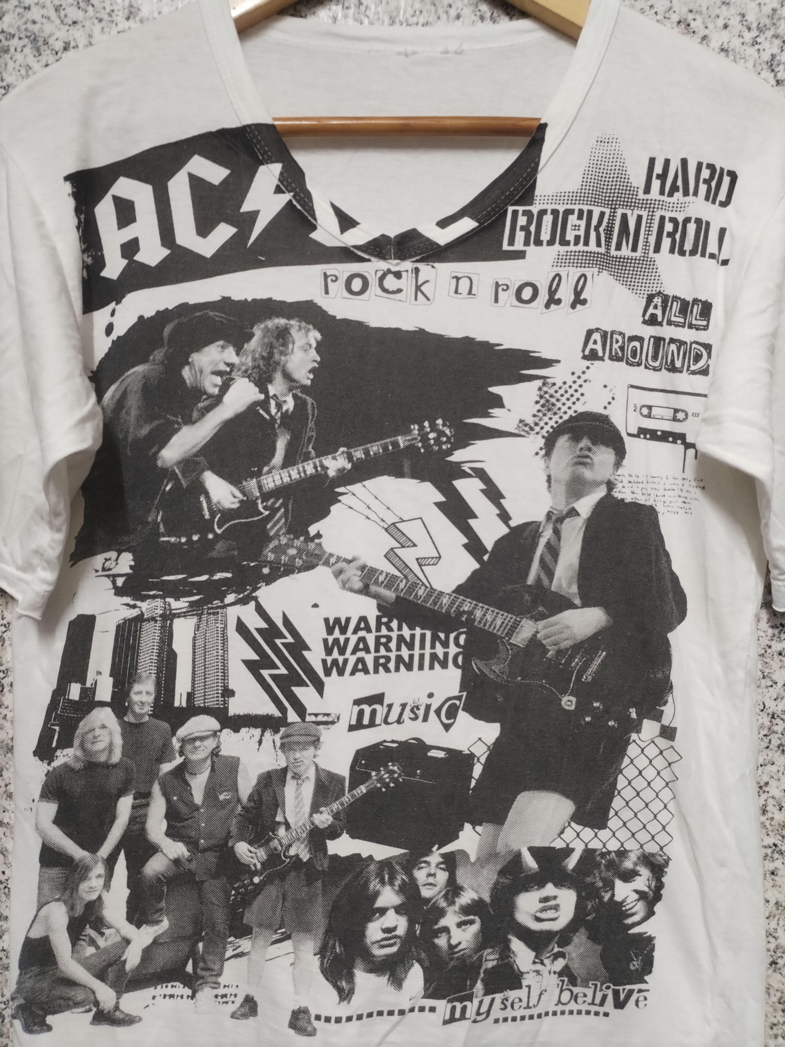 AC/DC × Band Tees × Vintage VINTAGE ACDC VERY RARE Size US S / EU 44-46 / 1 - 3 Thumbnail