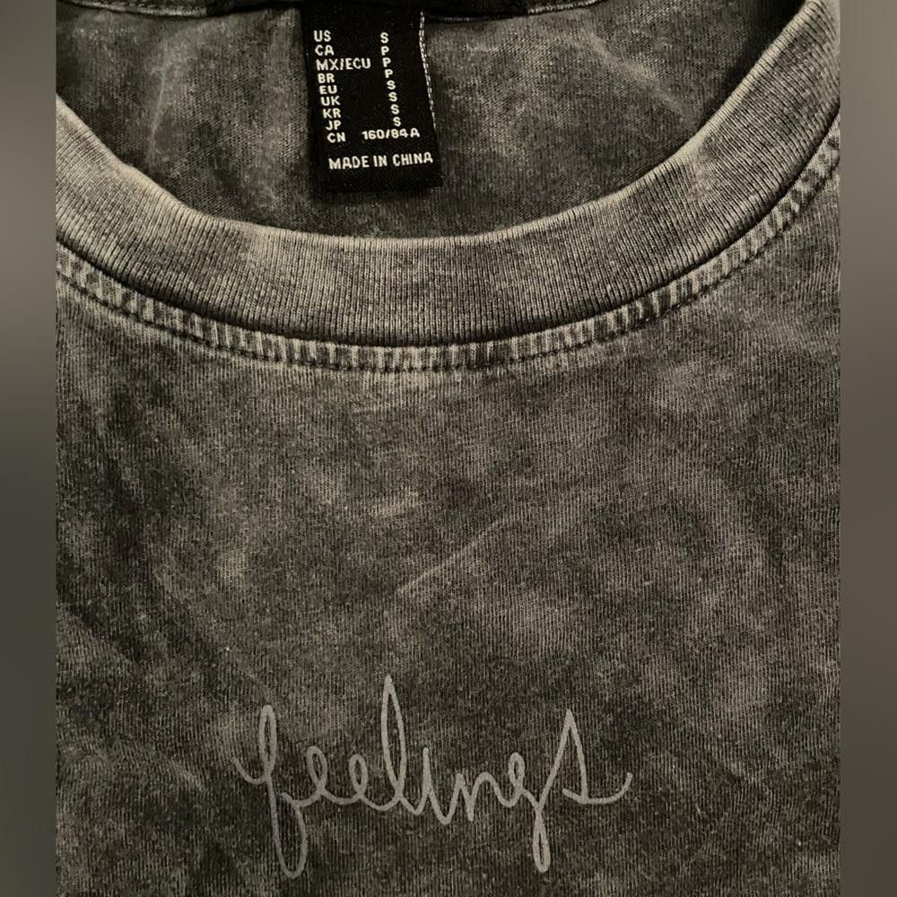 Designer “Feelings” Faded Cropped Top Size S / US 4 / IT 40 - 3 Thumbnail