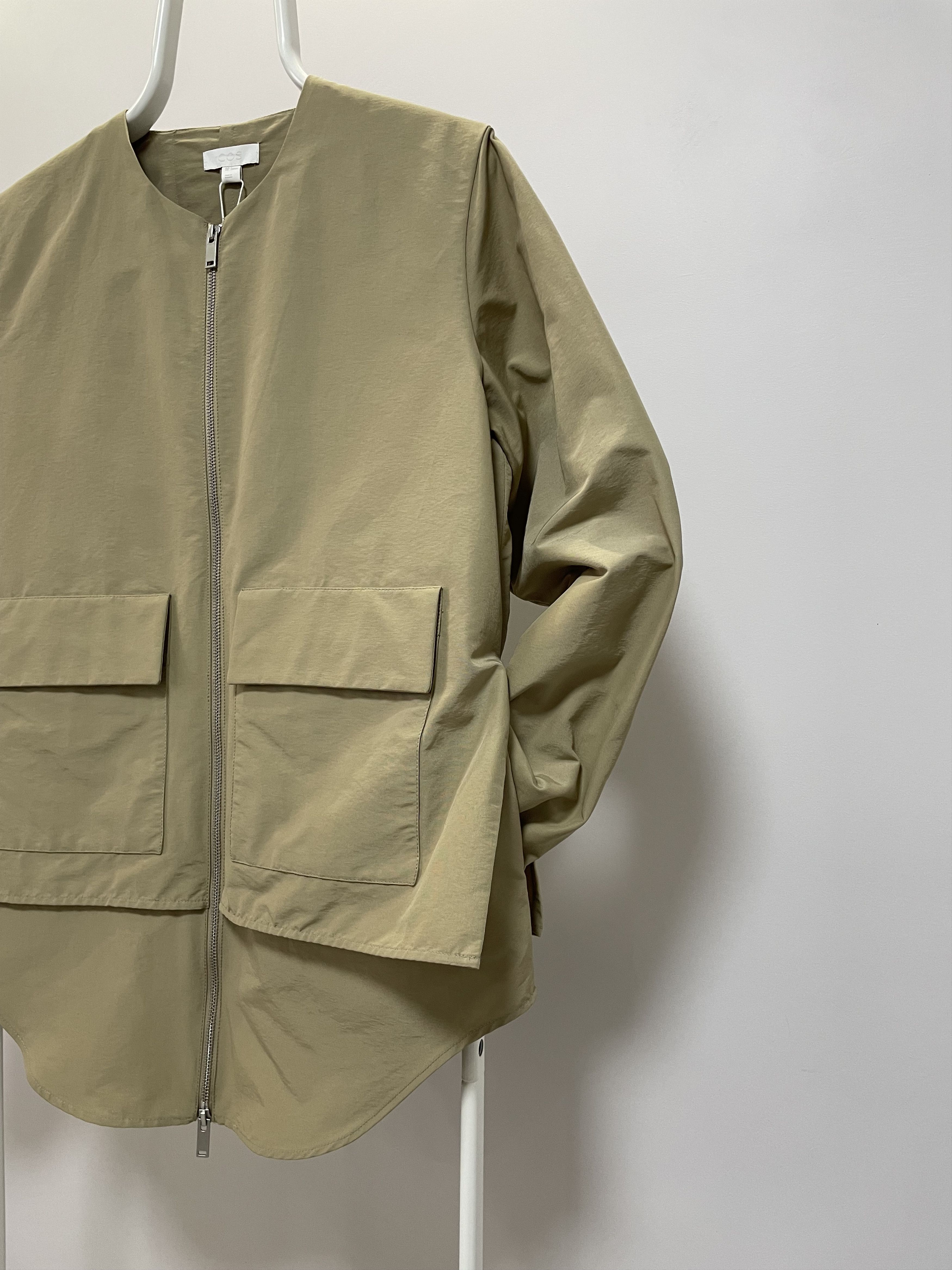 Cos COS Jacket Lightweight Coat Capsule Collection Size US S / EU 44-46 / 1 - 7 Thumbnail