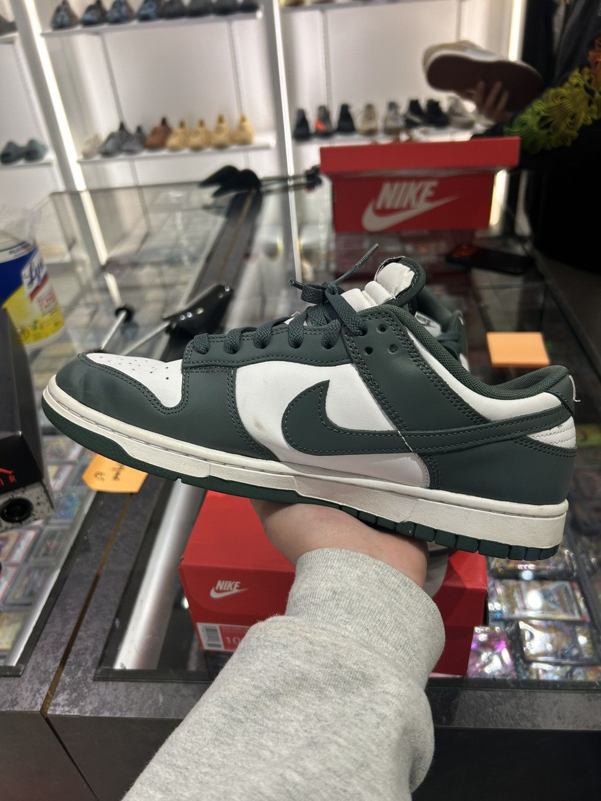 Nike Nike Dunk Low Vintage Green Size US 10.5 / EU 43-44 - 6 Thumbnail