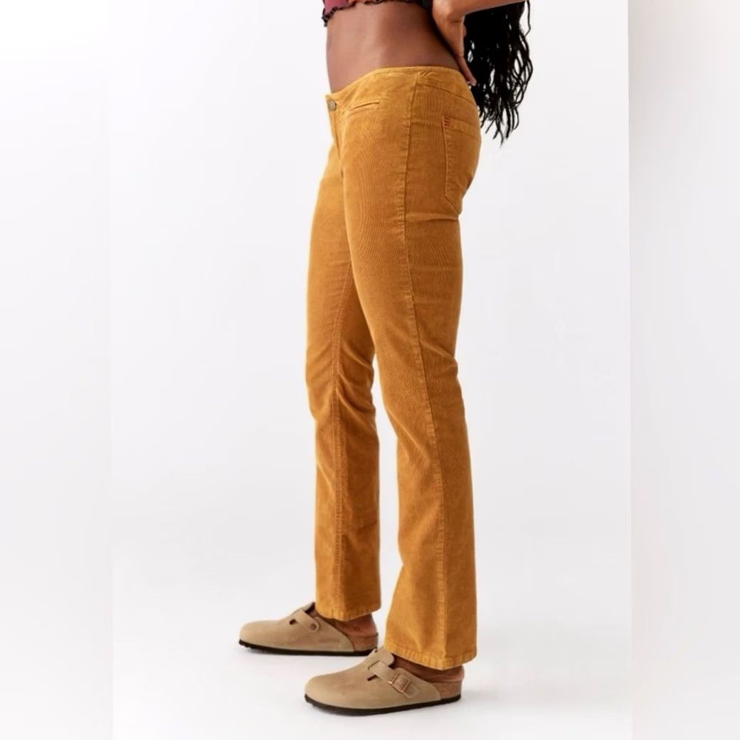 Bdg BDG Urban Outfitters Eloise Ultra Low Rise Corduroy Pants Women 27 Gold Comfortable Slim Pockets 90s Grunge Bohemian Vintage: No Size 27" / US 4 / IT 40 - 3 Thumbnail