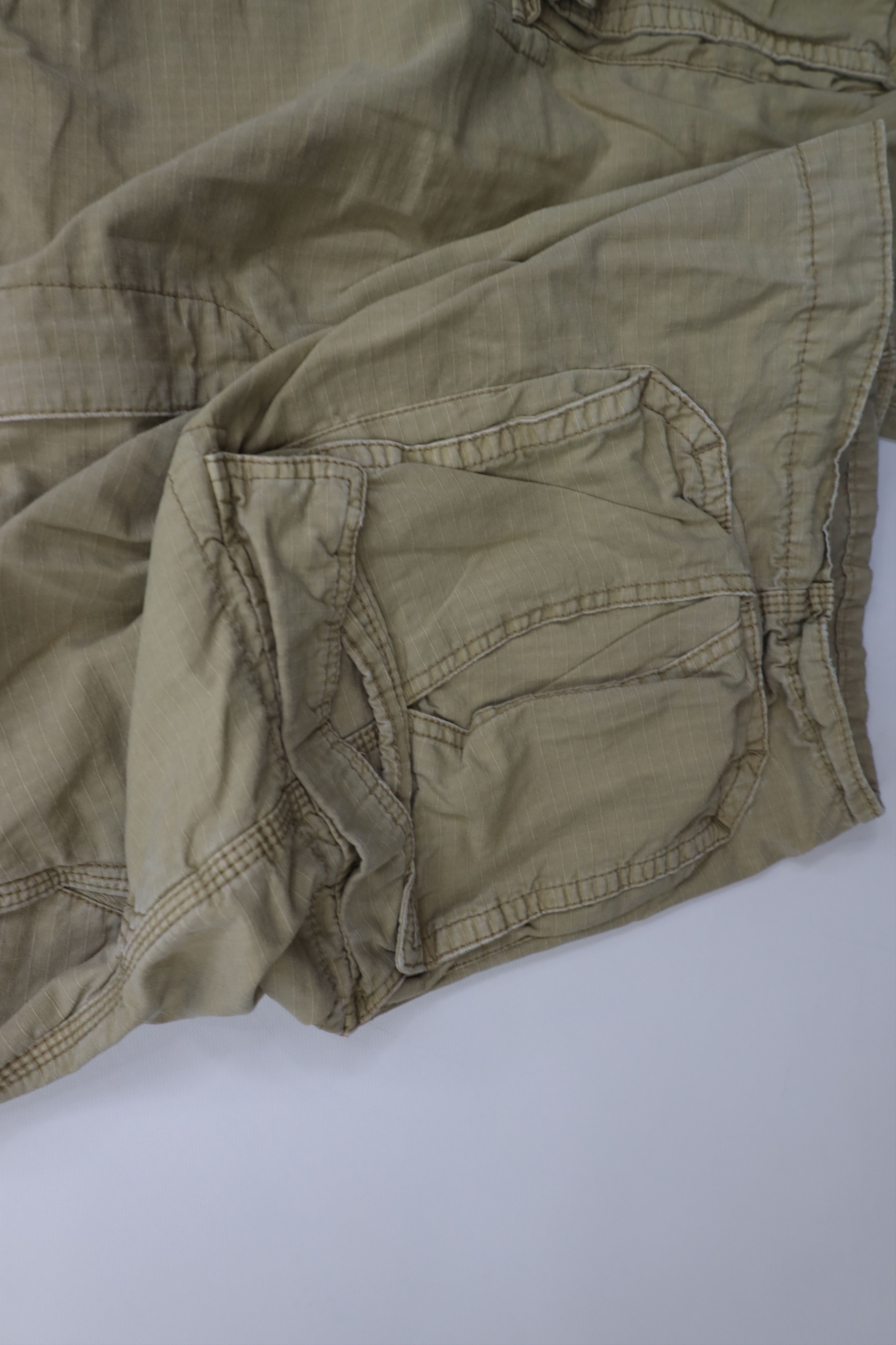 American Eagle Outfitters Vintage Y2K American Eagle Ripstop Cargo Shorts Beige Brown Size US 38 / EU 54 - 15 Thumbnail