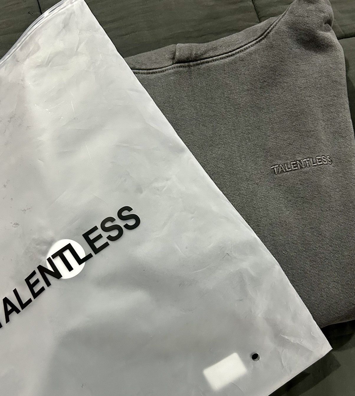Talentless Talentless Men's Heavyweight Embroidered Hoodie – Steel Grey Size US L / EU 52-54 / 3 - 16 Thumbnail
