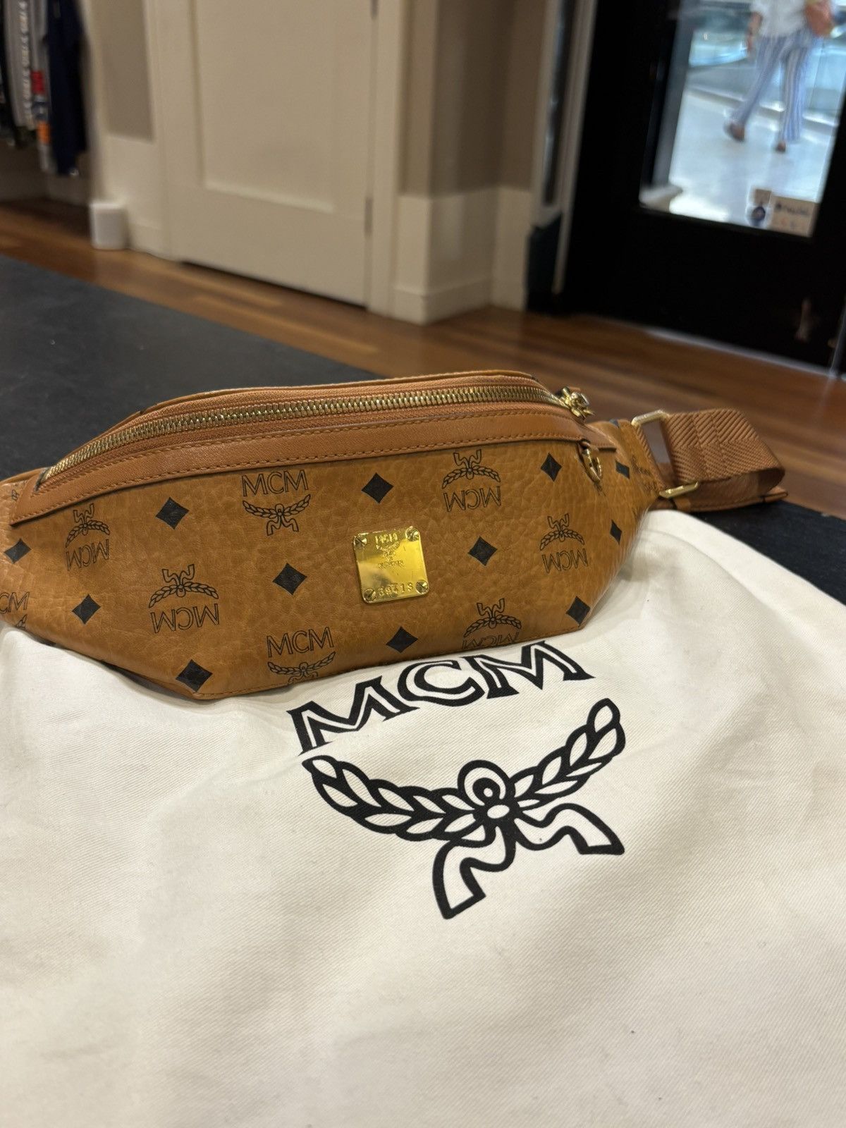 MCM MCM Fanny Pack Size ONE SIZE - 3 Thumbnail