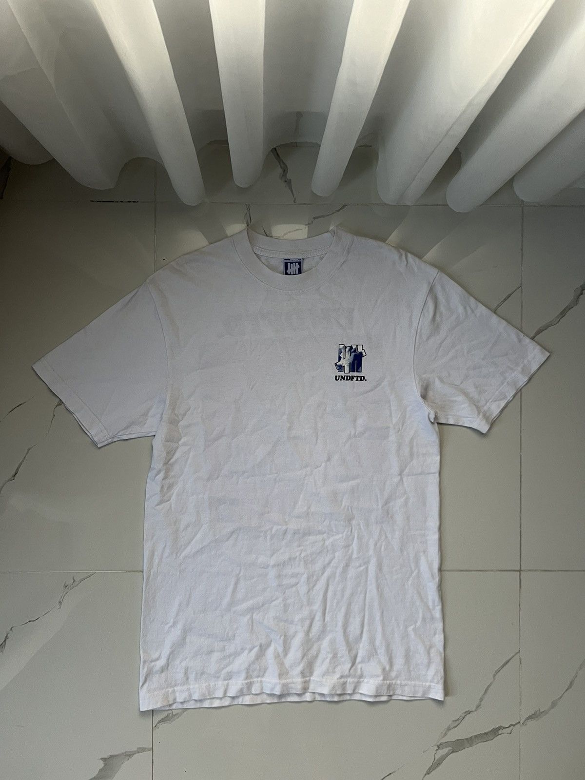 Undefeated × Vintage UNDEFEATED SPORTS EQUIPMENT Y2K BIG LOGO RUGBY TEE Size US S / EU 44-46 / 1 - 2 Thumbnail