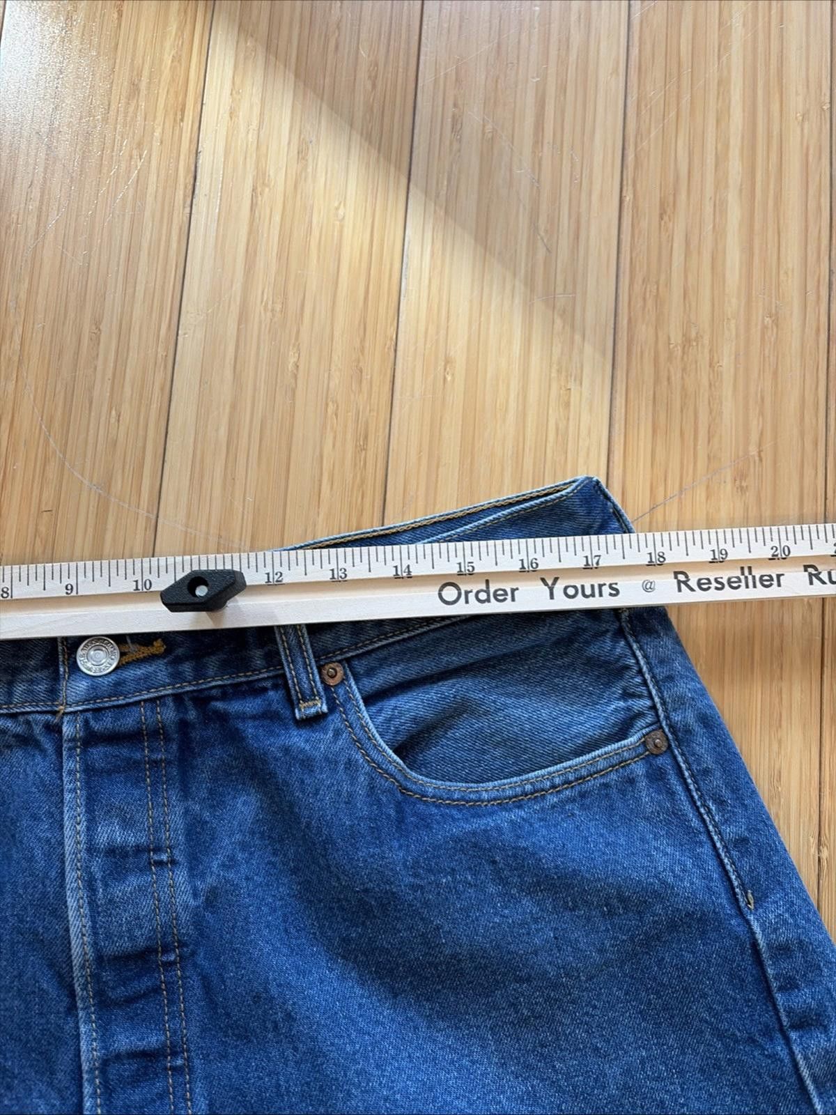 Levi's Levis 501 Jeans Mens 36 Straight Leg Button Fly Size US 38 / EU 54 - 5 Thumbnail