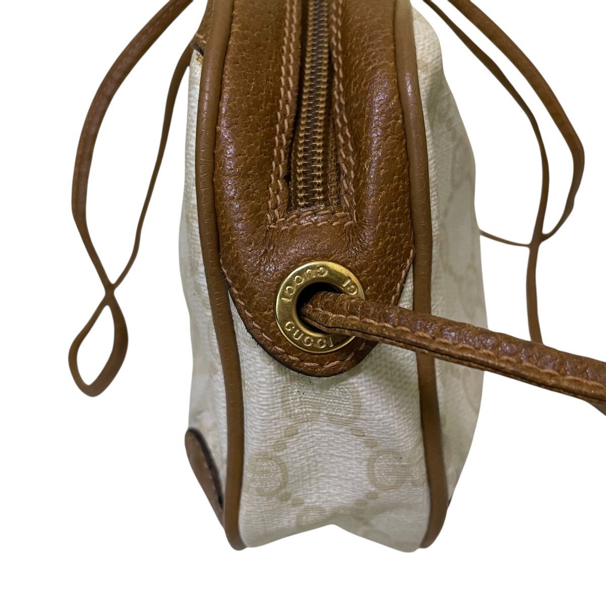 Gucci Vintage 80s GUCCI Monogram White and Tan Round Crossbody Bag Size ONE SIZE - 7 Thumbnail