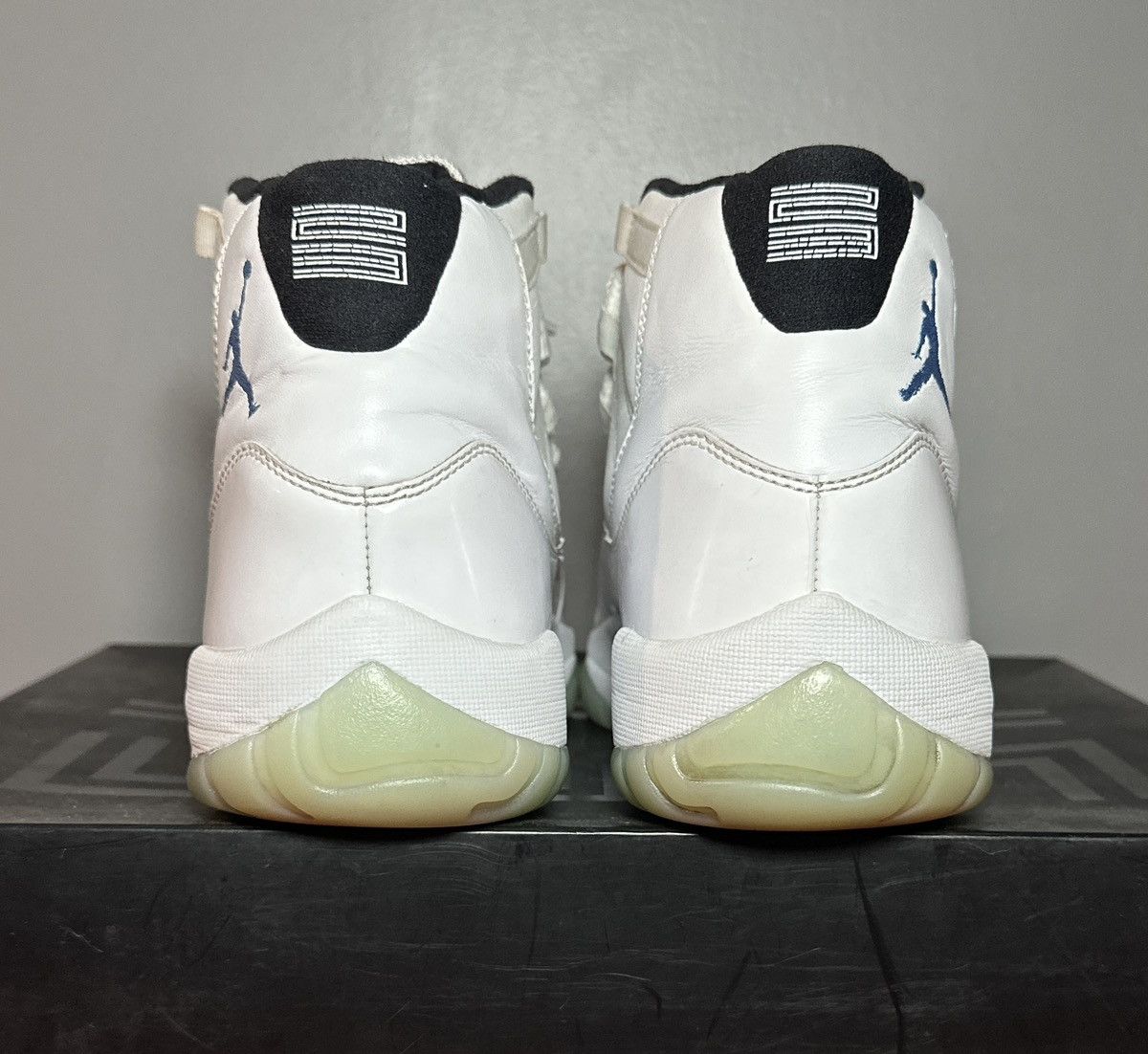 Jordan Brand Size 10.5 - Jordan 11 Retro High Legend Blue Size US 10.5 / EU 43-44 - 3 Thumbnail