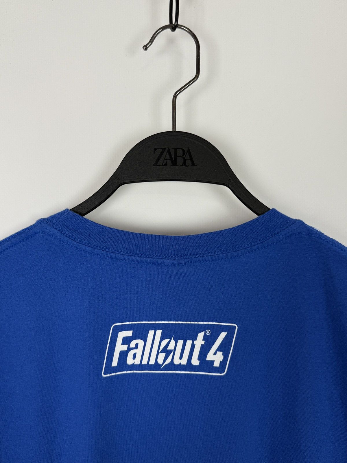 Microsoft 2015 Fallout 4 Bethesda Studio Video Game Promo Graphic Tee Size US L / EU 52-54 / 3 - 5 Thumbnail