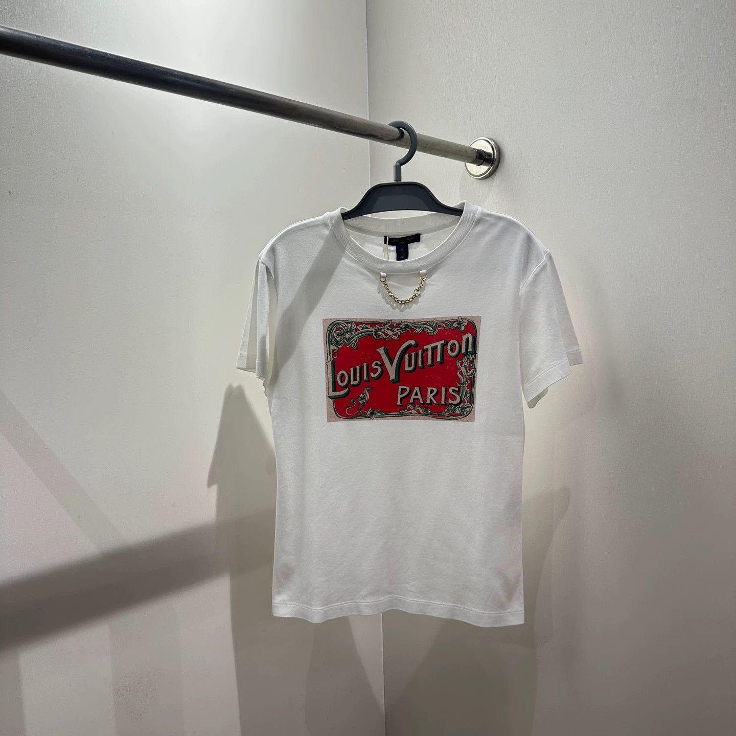 Louis Vuitton LV 24SS may407 Chain Print Logo Short-Sleeve S Size M / US 6-8 / IT 42-44 - 1 Thumbnail