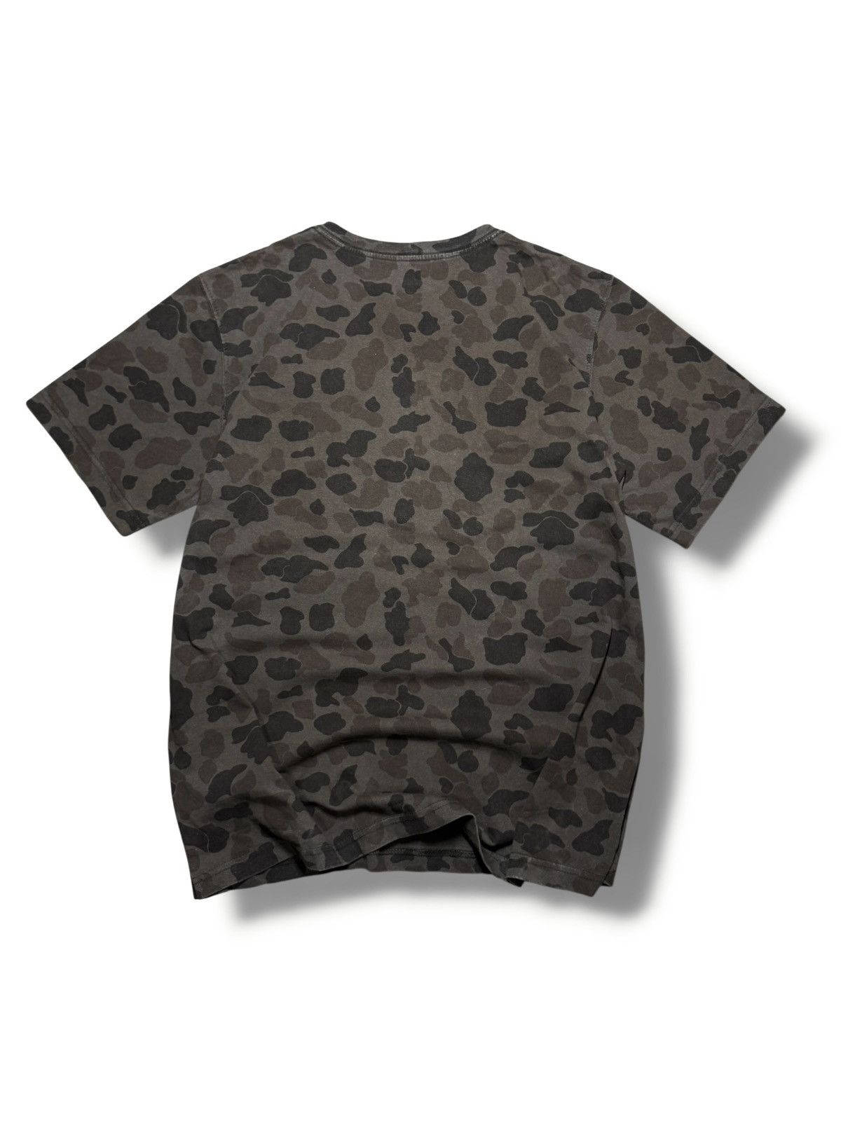 Carhartt Vintage Carhartt Camo T-shirt Y2K Streetwear Size US L / EU 52-54 / 3 - 6 Thumbnail