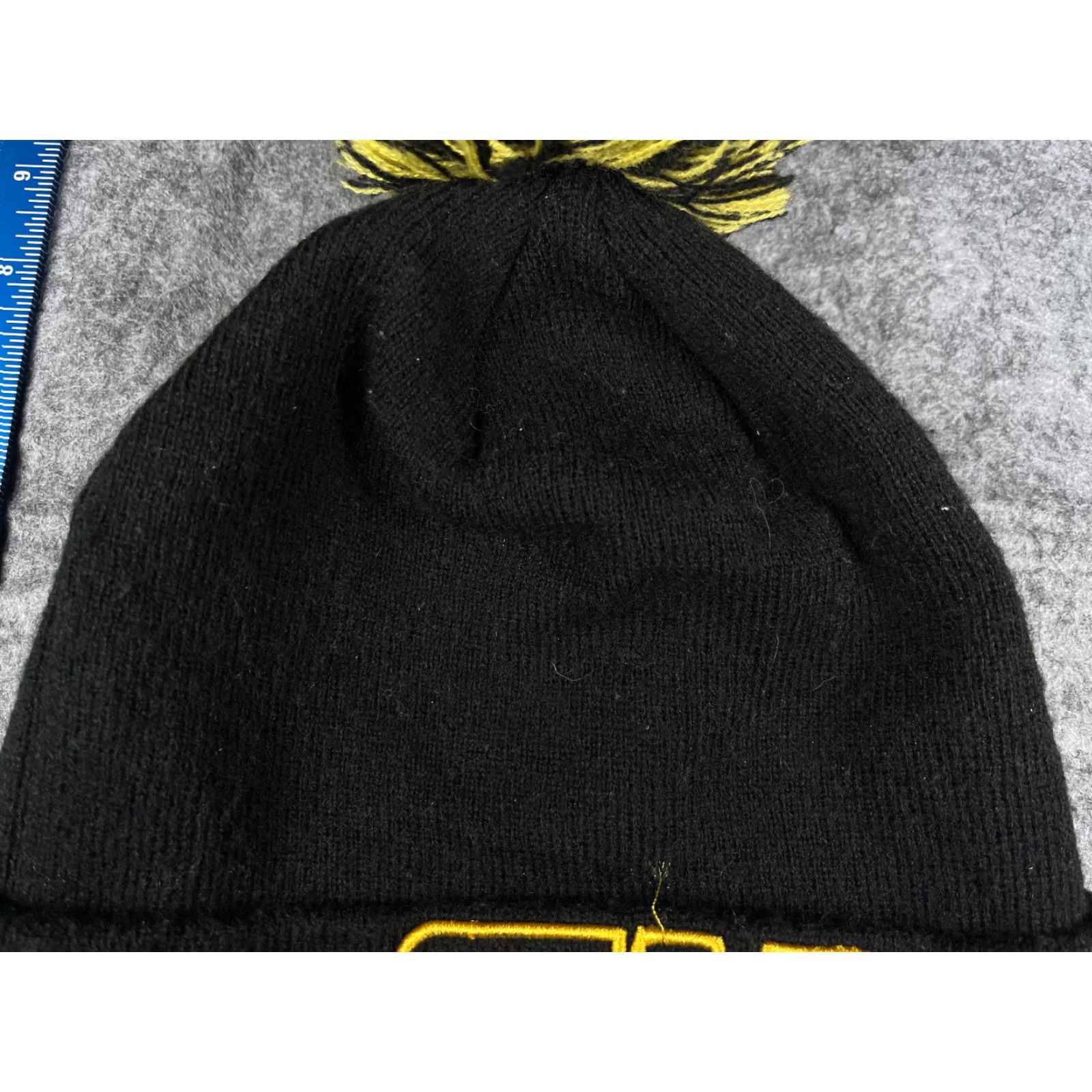 New Era New Era Beanie Hat Unisex Adults One Size Black Yellow Knit 100% Acrylic 90s Star Wars Vintage? Size ONE SIZE - 3 Thumbnail