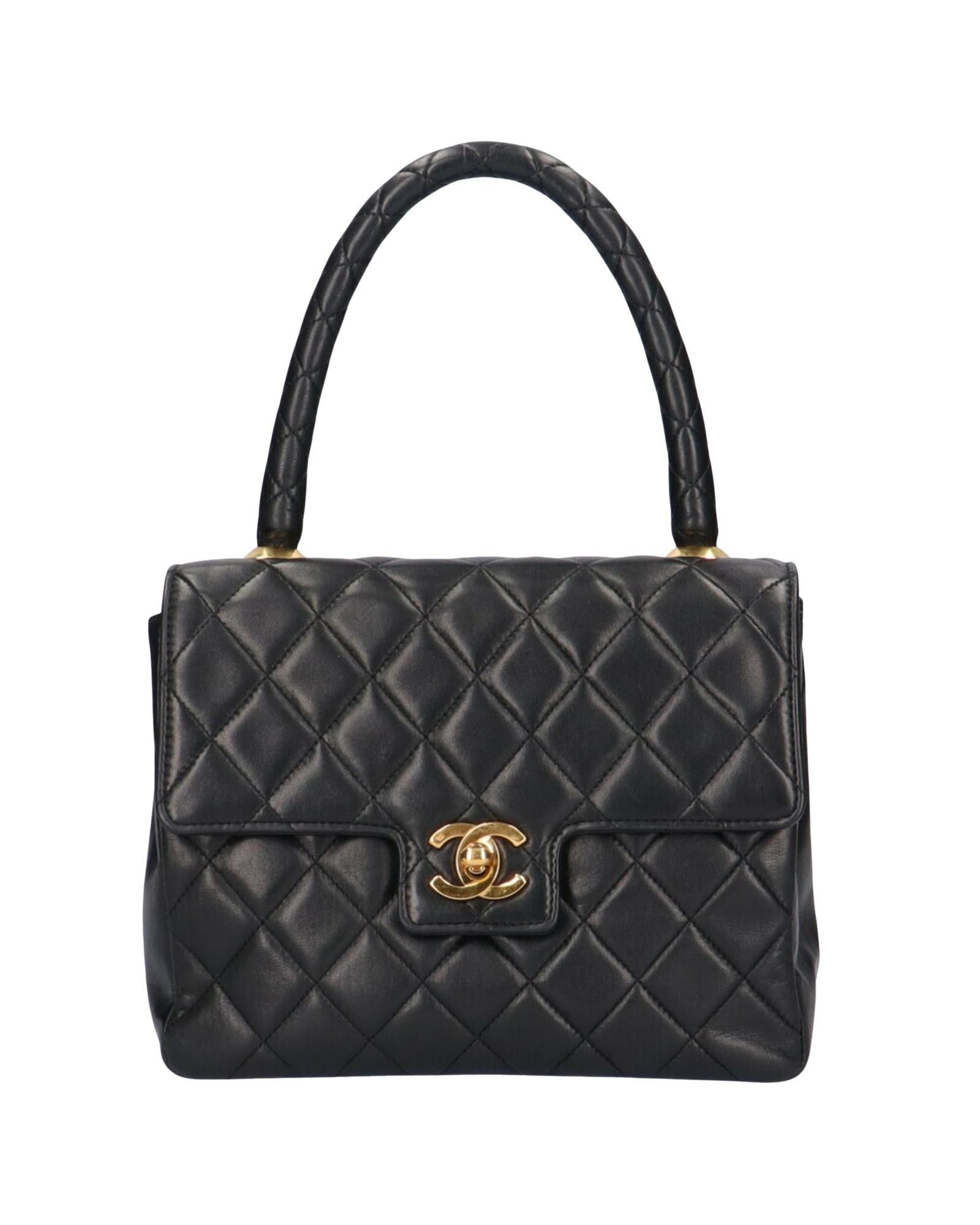 image of Exquisite Chanel Matelasse Leather Handbag in Black, Women's