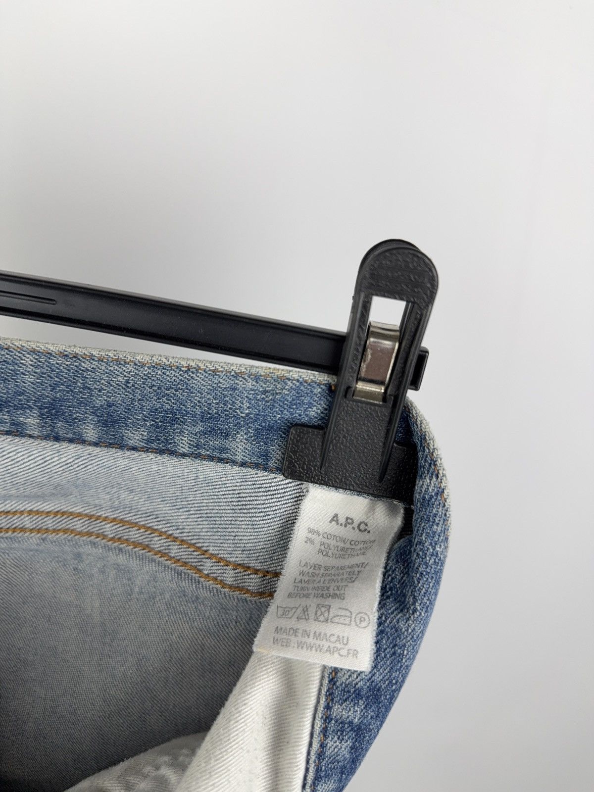 A.P.C. × Designer Vintage 00s Y2K A.P.C Distressed Denim shorts Size 28" / US 6 / IT 42 - 10 Thumbnail