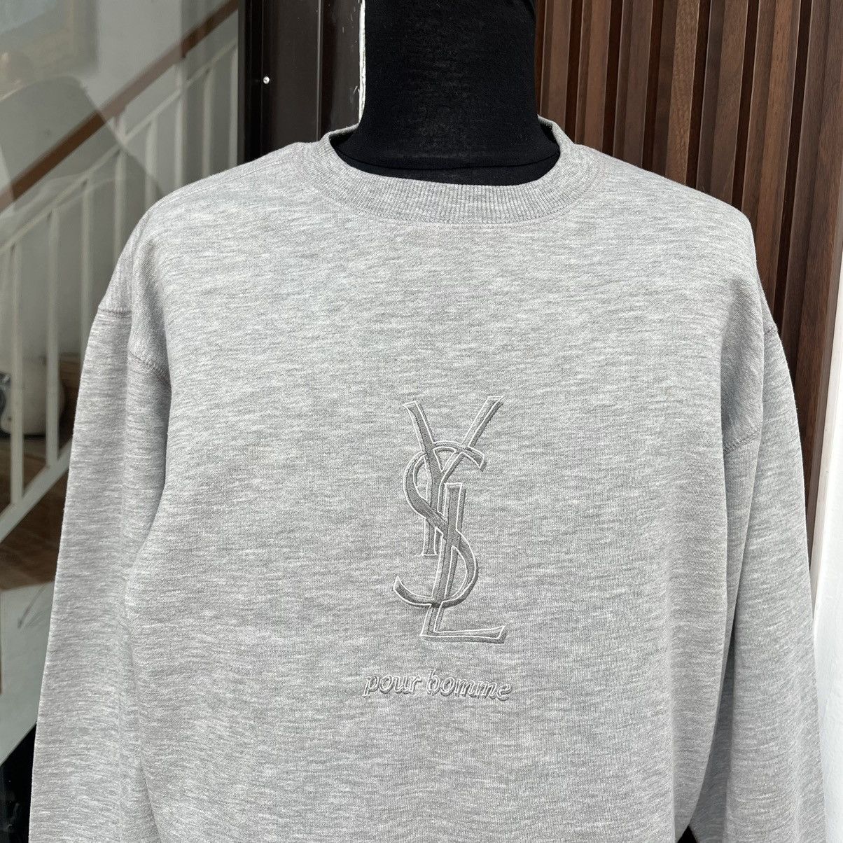 Yves Saint Laurent Vintage 90s YSL Pour Homme Sweatshirt Big Logo Embroidery Size US L / EU 52-54 / 3 - 3 Thumbnail