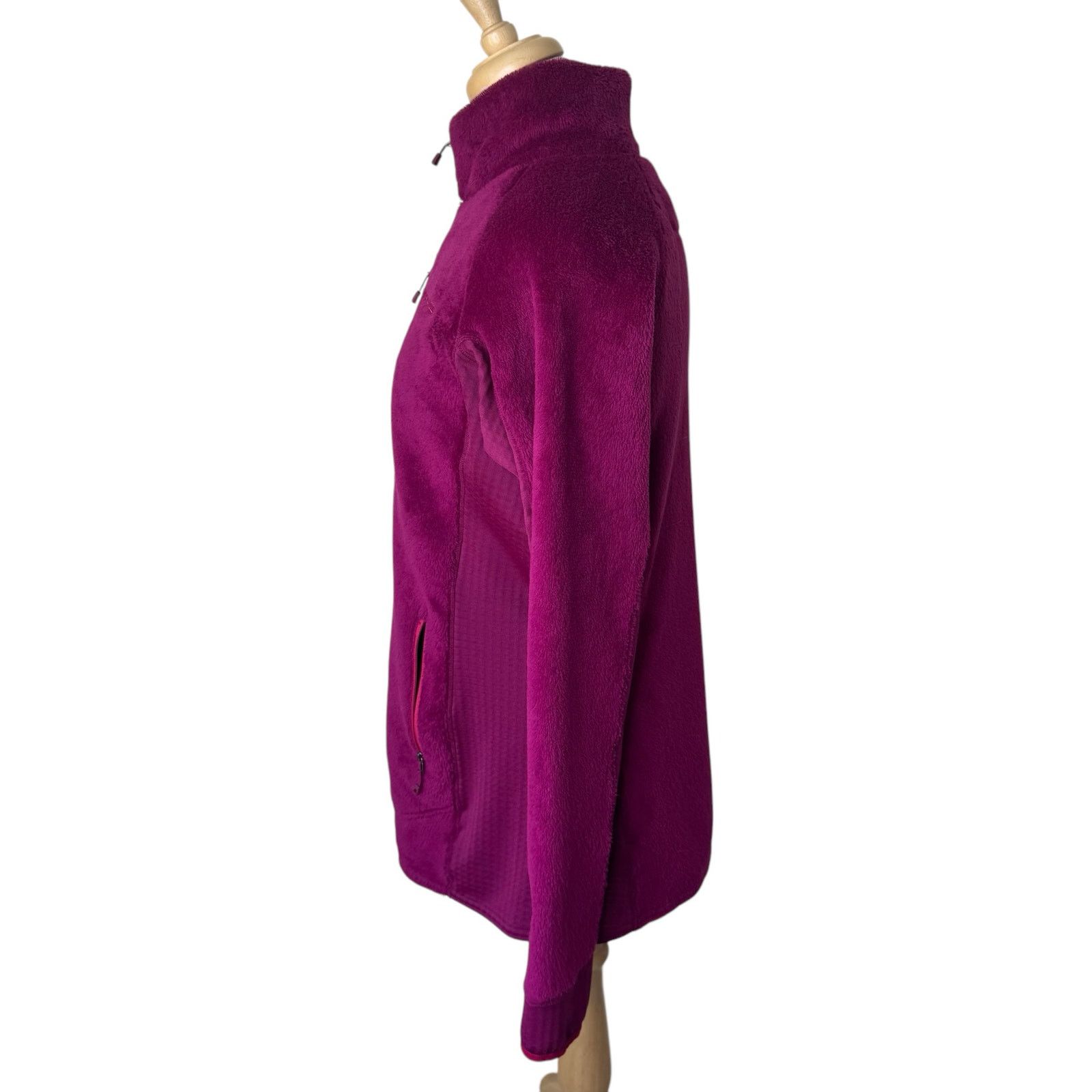 Patagonia PATAGONIA W's R2 Jacket Style # 25148 Magenta Size XL Size XL / US 12-14 / IT 48-50 - 8 Thumbnail