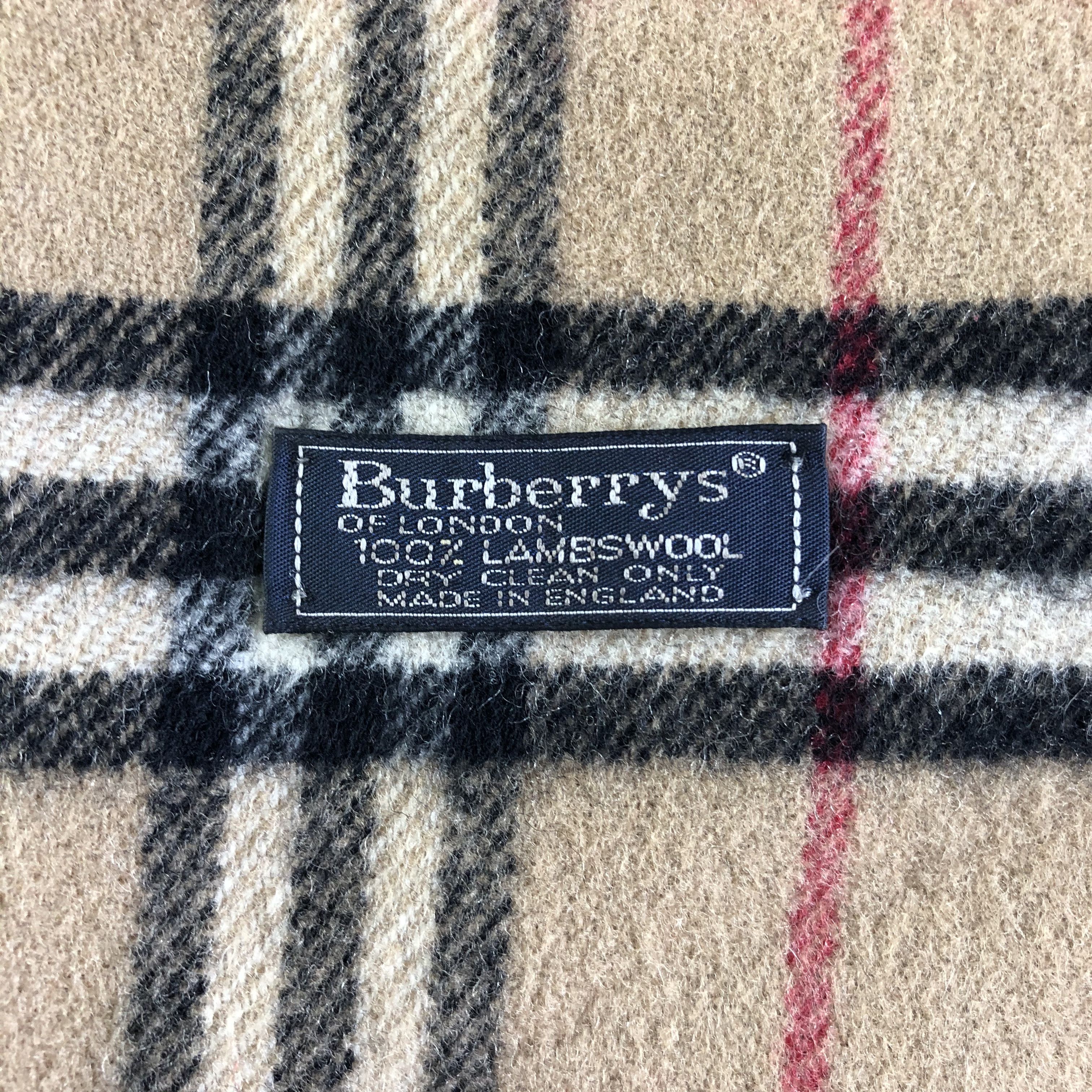 Burberry Burberrys Scarf / Muffler / Neckwear Size ONE SIZE - 2 Thumbnail