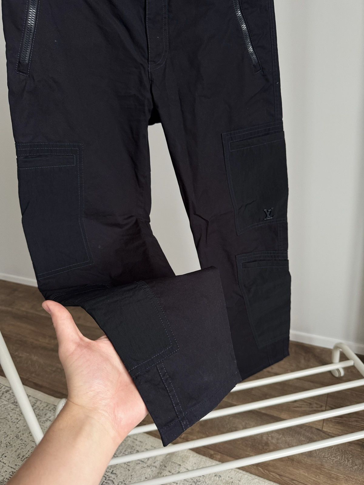 Louis Vuitton Louis Vuitton Navy Cargo Size US 32 / EU 48 - 5 Thumbnail