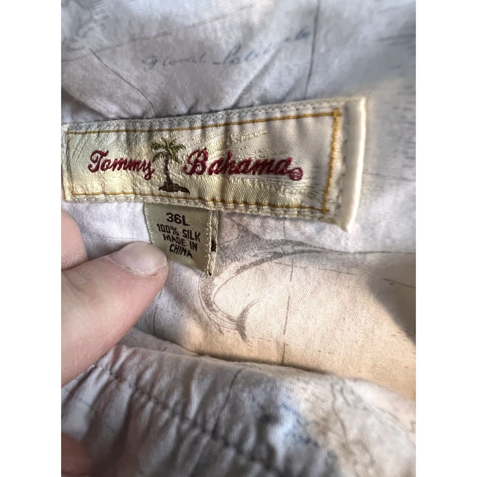 Tommy Bahama Tommy Bahama Shorts Mens 36L Beige Silk Blend Pleated Beach Travel Golf Chino Casual Size US 36 / EU 52 - 8 Thumbnail