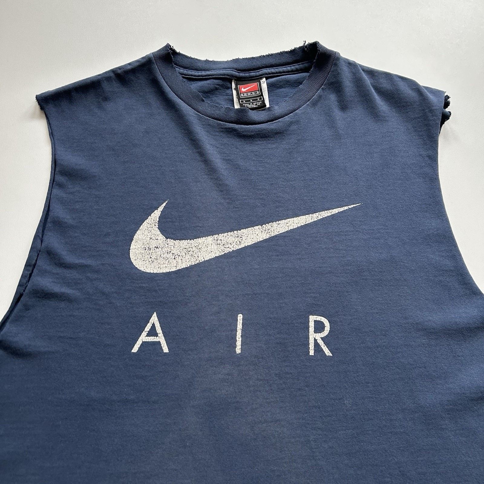 Nike Vintage 90s Nike Tank Top Shirt Sleeveless Medium Faded Blue Size US M / EU 48-50 / 2 - 2 Thumbnail