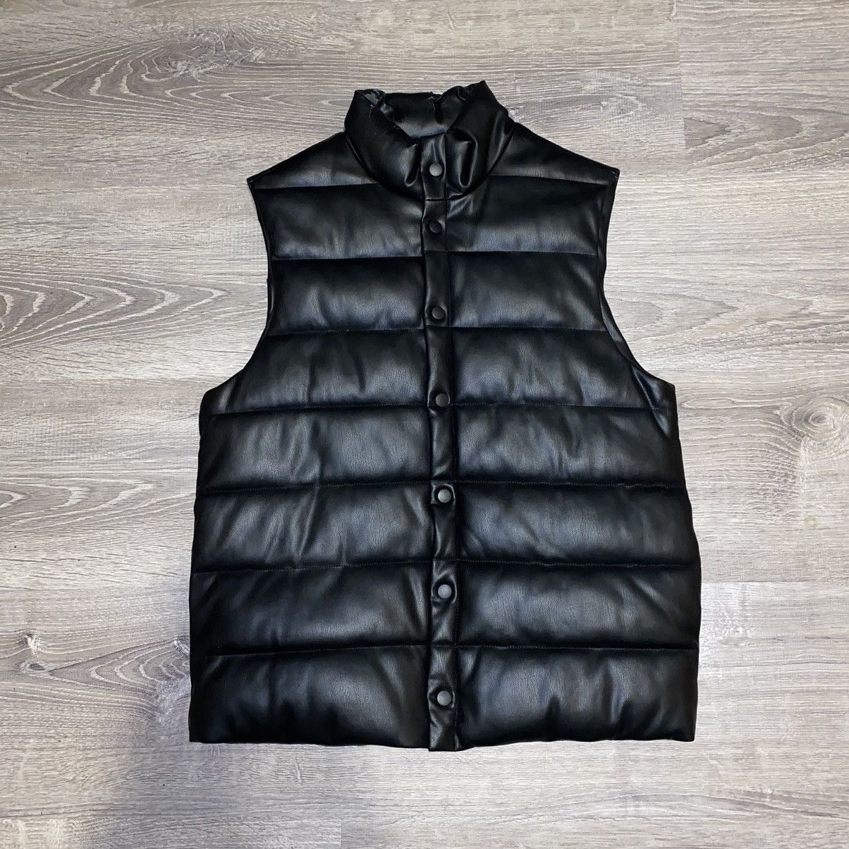 Asos ASOS Faux Leather Puffer Vest Size US XS / EU 42 / 0 - 1 Thumbnail