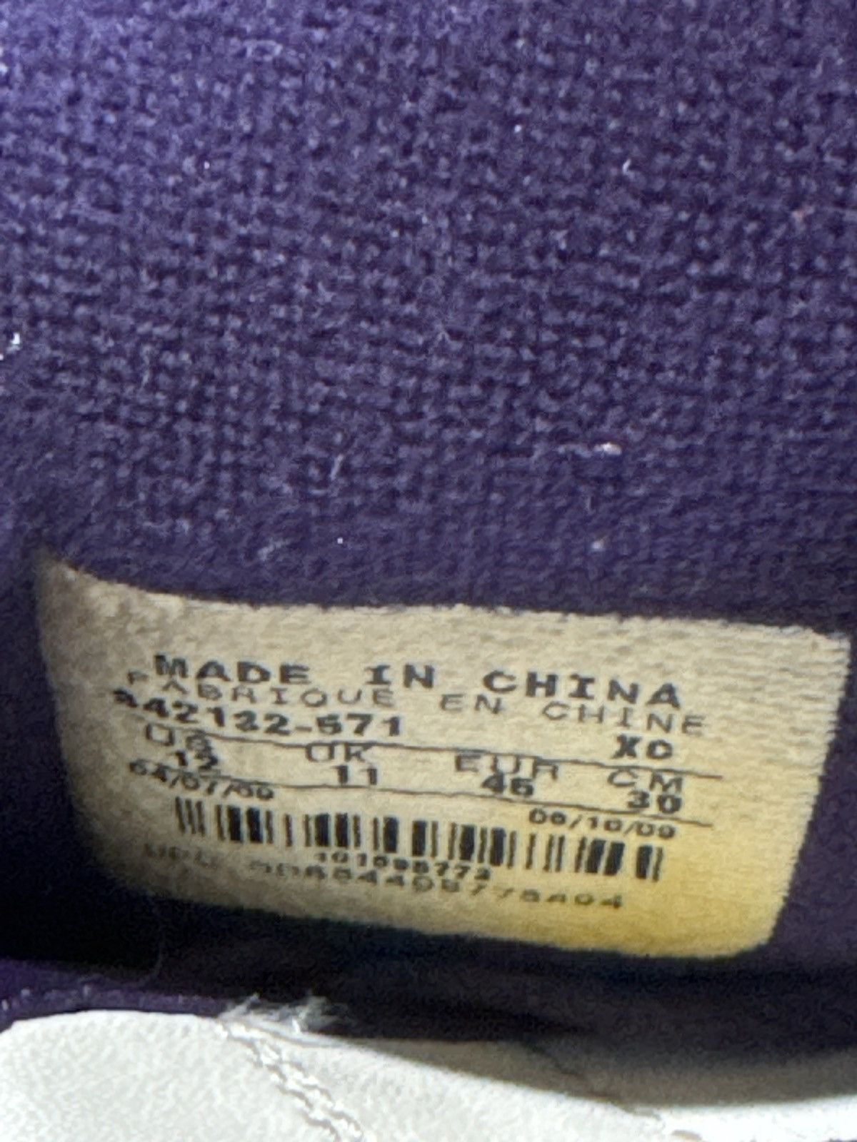 Jordan Brand Jordan 1 Retro High Strap Grand Purple Varsity Maize Size US 12 / EU 45 - 7 Thumbnail