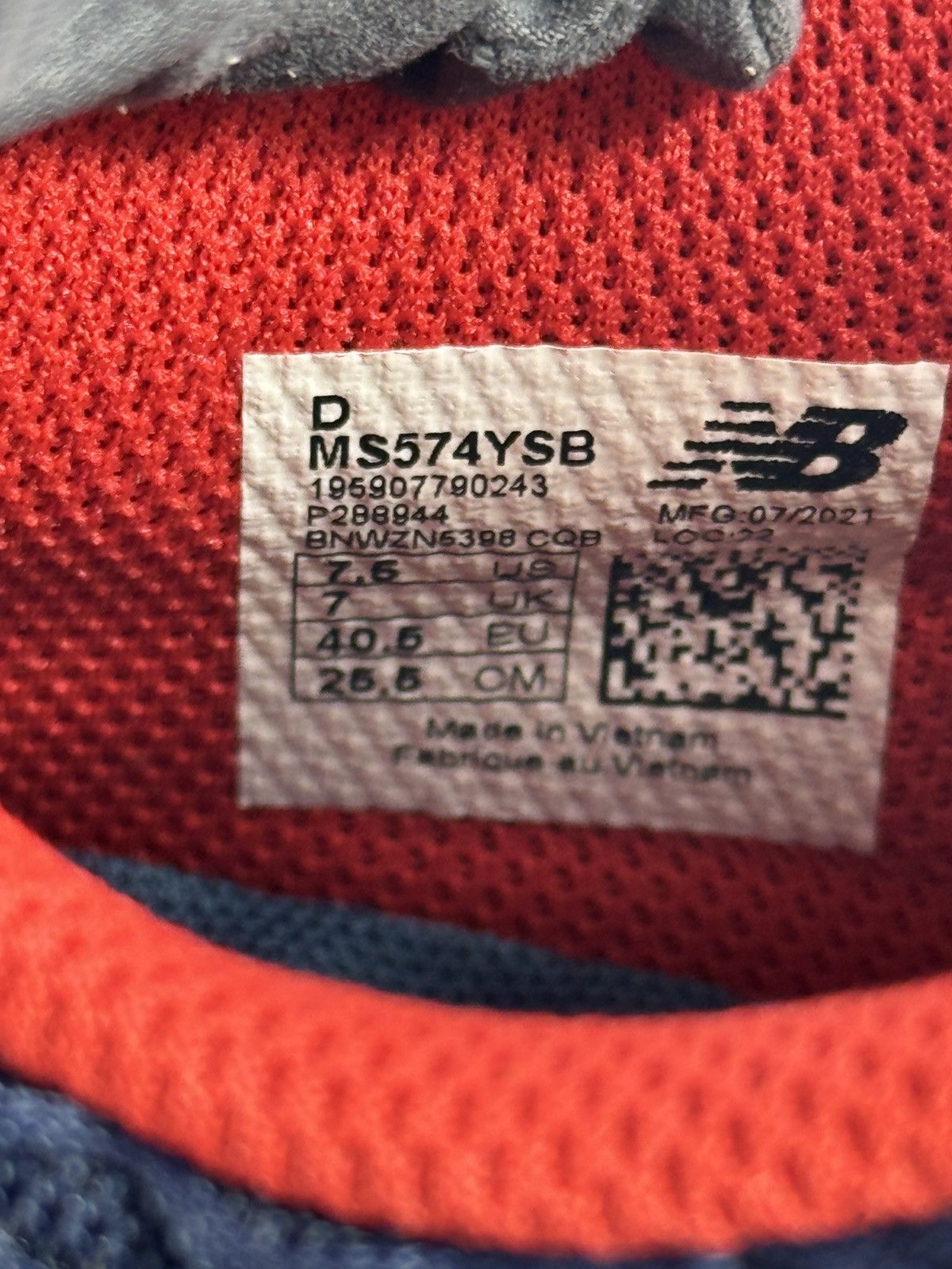 New Balance NEW BALANCE 574 SALEHE BEMBURY YURT WHISTLE SNEAKERS Size US 7.5 / EU 40-41 - 7 Thumbnail