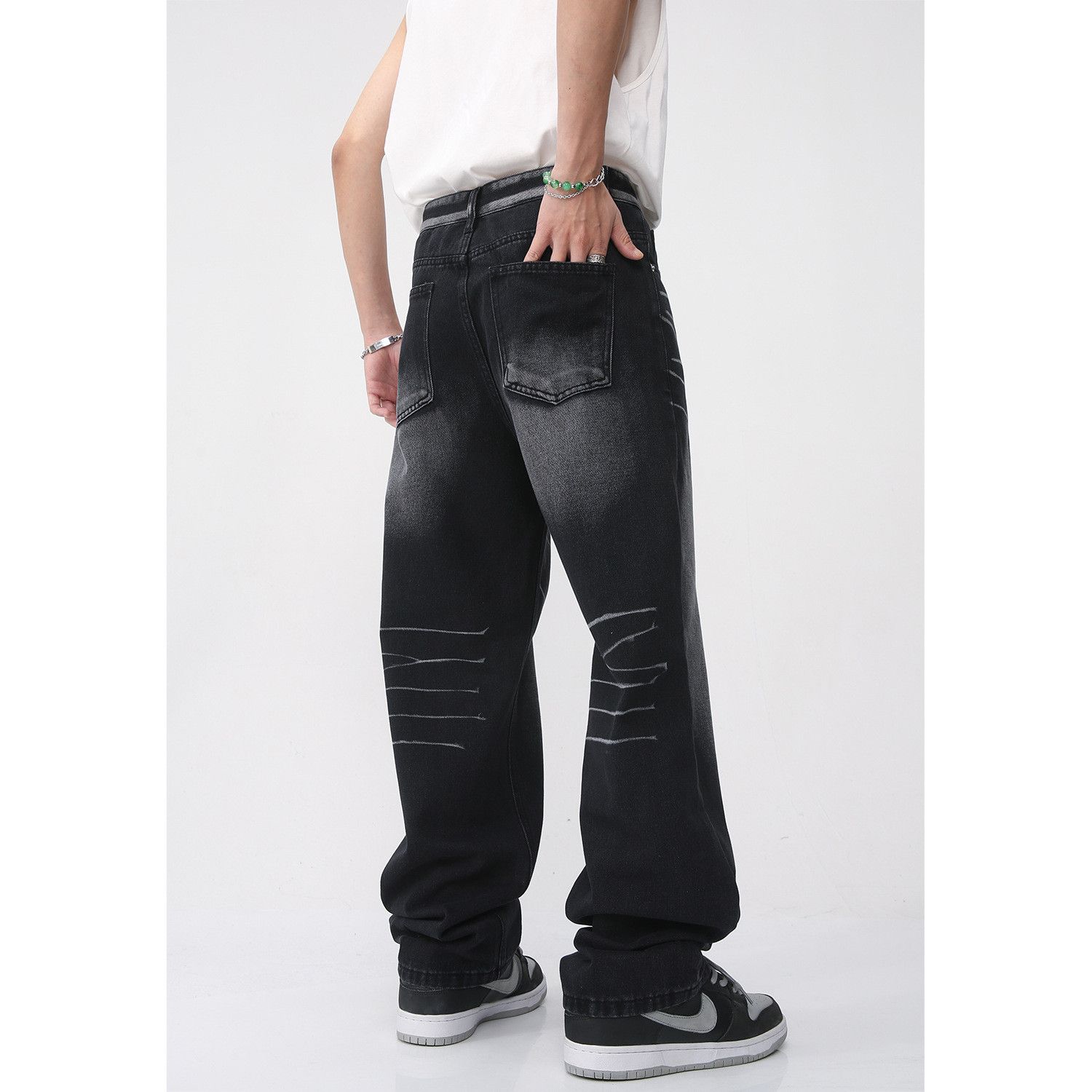 Jean Men's American Retro Loose-Fit Whiskered Jeans Size US 32 / EU 48 - 4 Thumbnail
