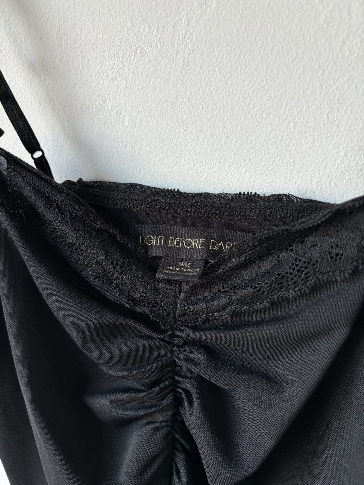 Urban Outfitters × Vintage Asymmetrical Light Before Dark Black Mesh Top Size M / US 6-8 / IT 42-44 - 5 Thumbnail