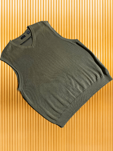 Izod Vintage Izod Sweater Vest Size US L / EU 52-54 / 3 - 1 Thumbnail