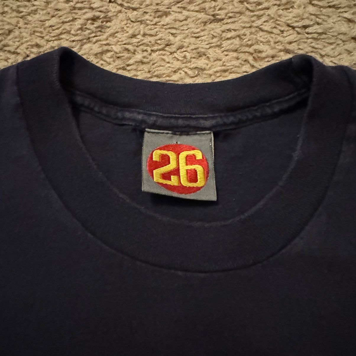 Other VINTAGE 26 RED STREETWEAR TEE! Size US L / EU 52-54 / 3 - 9 Thumbnail