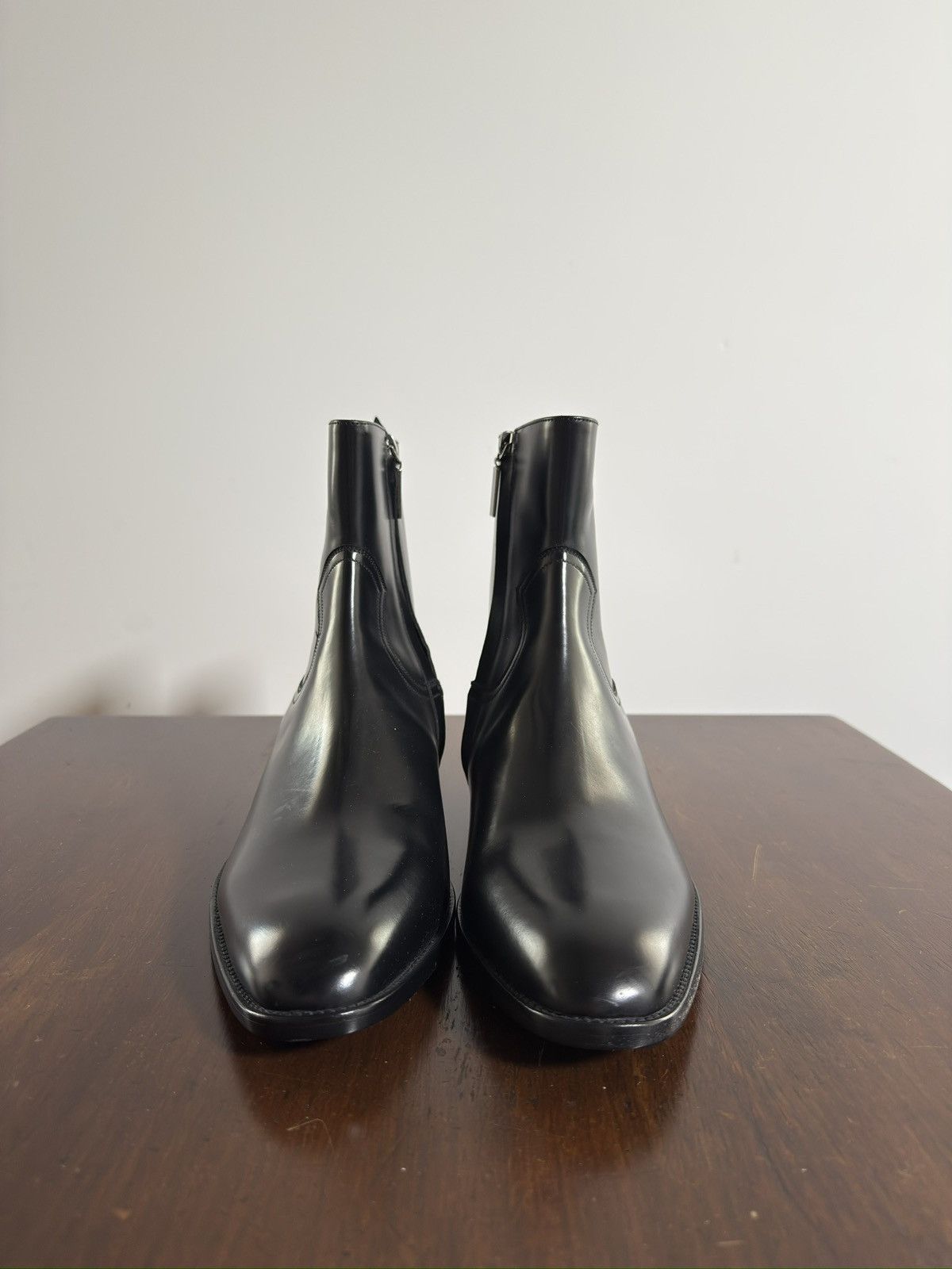 Saint Laurent Paris Brand new Wyatt Boots Size US 7.5 / EU 40-41 - 2 Thumbnail