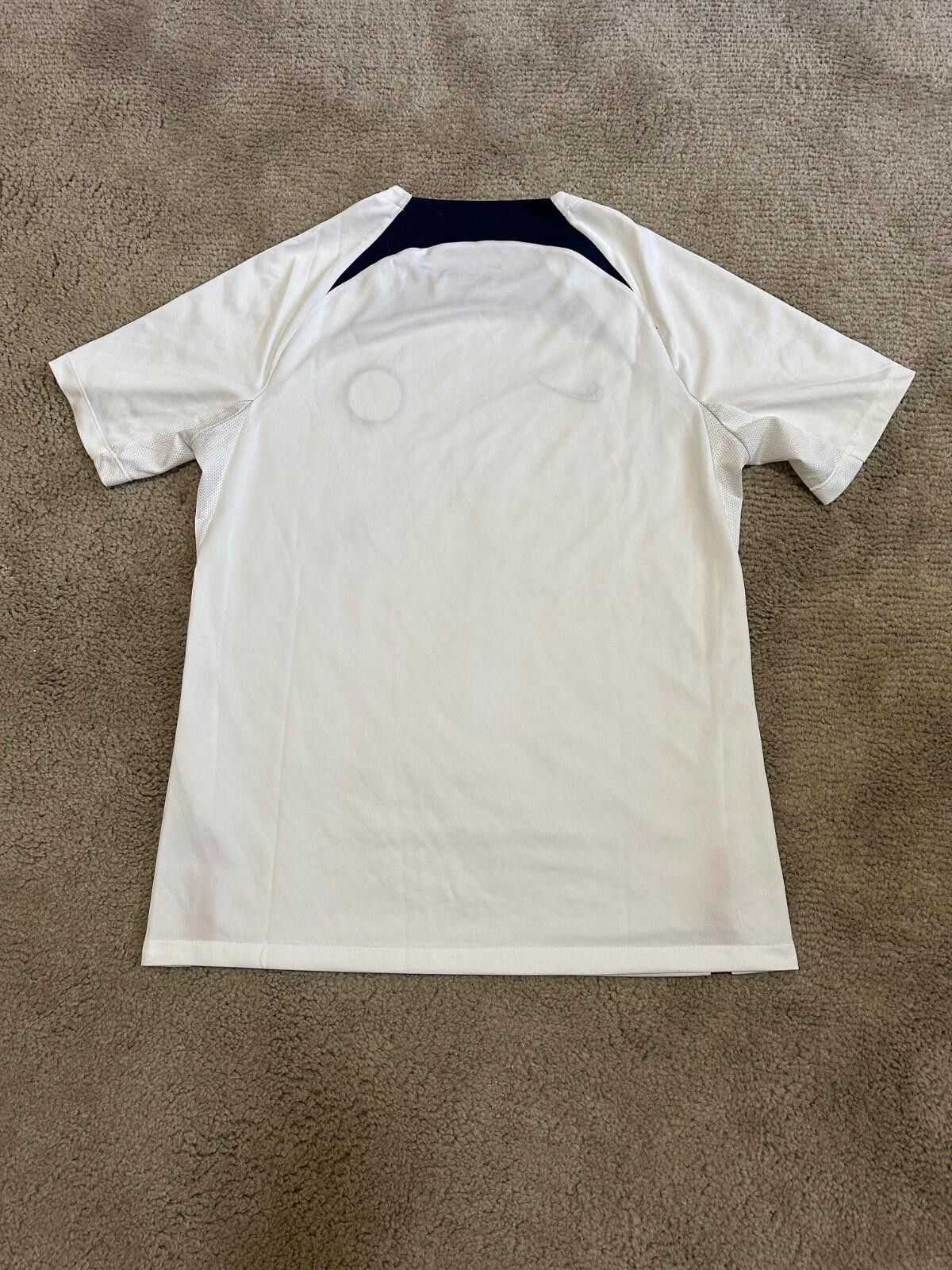Nike 2022 Paris Saint-Germain Nike Football Soccer Shirt Jersey Size US L / EU 52-54 / 3 - 8 Thumbnail