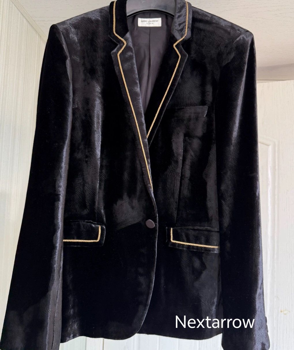 Saint Laurent Paris × Yves Saint Laurent Saint Laurent YSL black velvet gold border sui2412-Nextarrow Size 52R - 1 Thumbnail