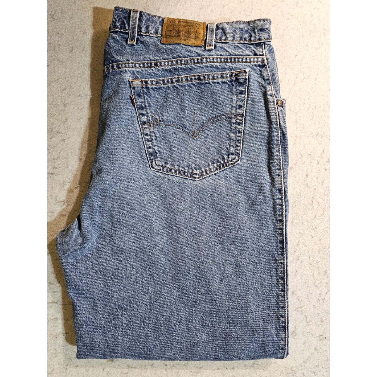 Levi's Vintage Levi 545 Jeans Denim Blue 90s Grunge Mens Size 44x30 Brown Tag Regular Fit Straight 5-Pocket Denim Jeans Mens Size US 44 / EU 60 - 2 Thumbnail