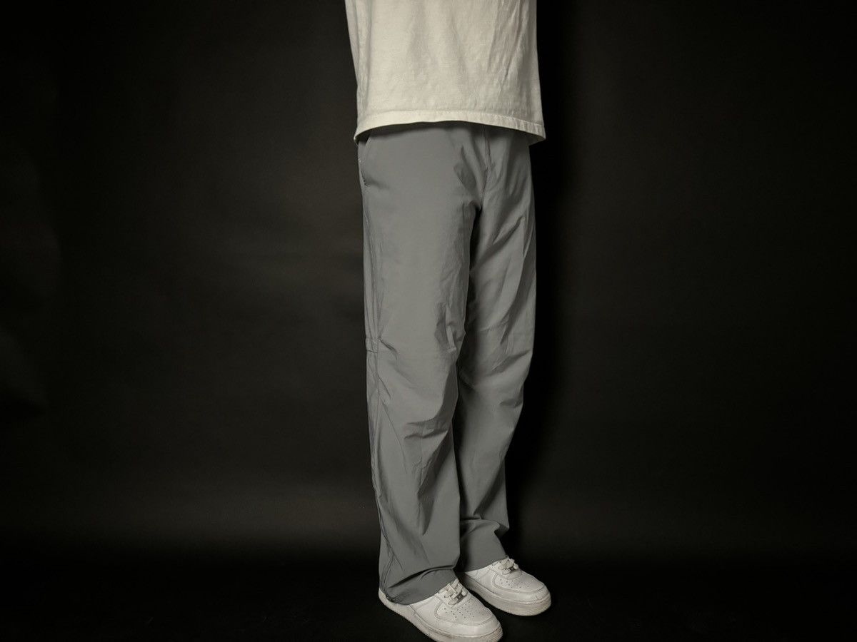Nike Vintage nike track pants y2k grey parachute gorpcore Size US 34 / EU 50 - 3 Thumbnail