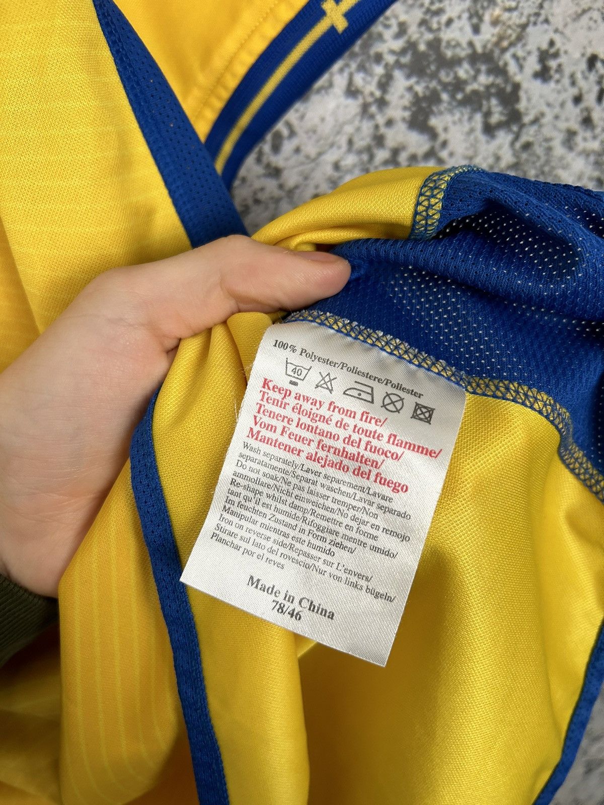 Umbro Vintage Sweden Umbro Soccer Jersey Football World Cup Size US M / EU 48-50 / 2 - 7 Thumbnail