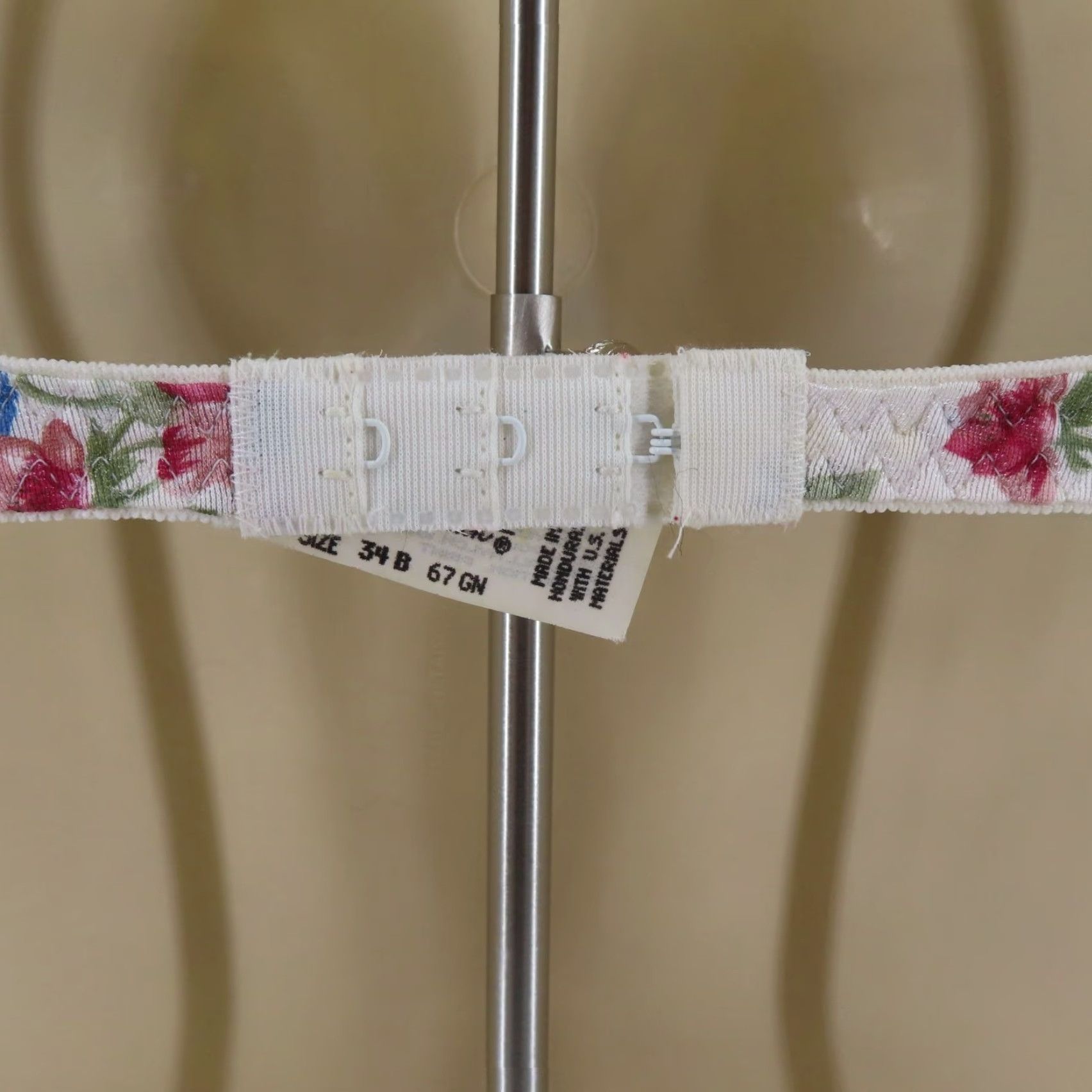 Vintage VINTAGE Jaclyn Smith Bra Underwire Padded Floral Print 34B Women Shirt Style Ladies Menus Size ONE SIZE - 7 Thumbnail