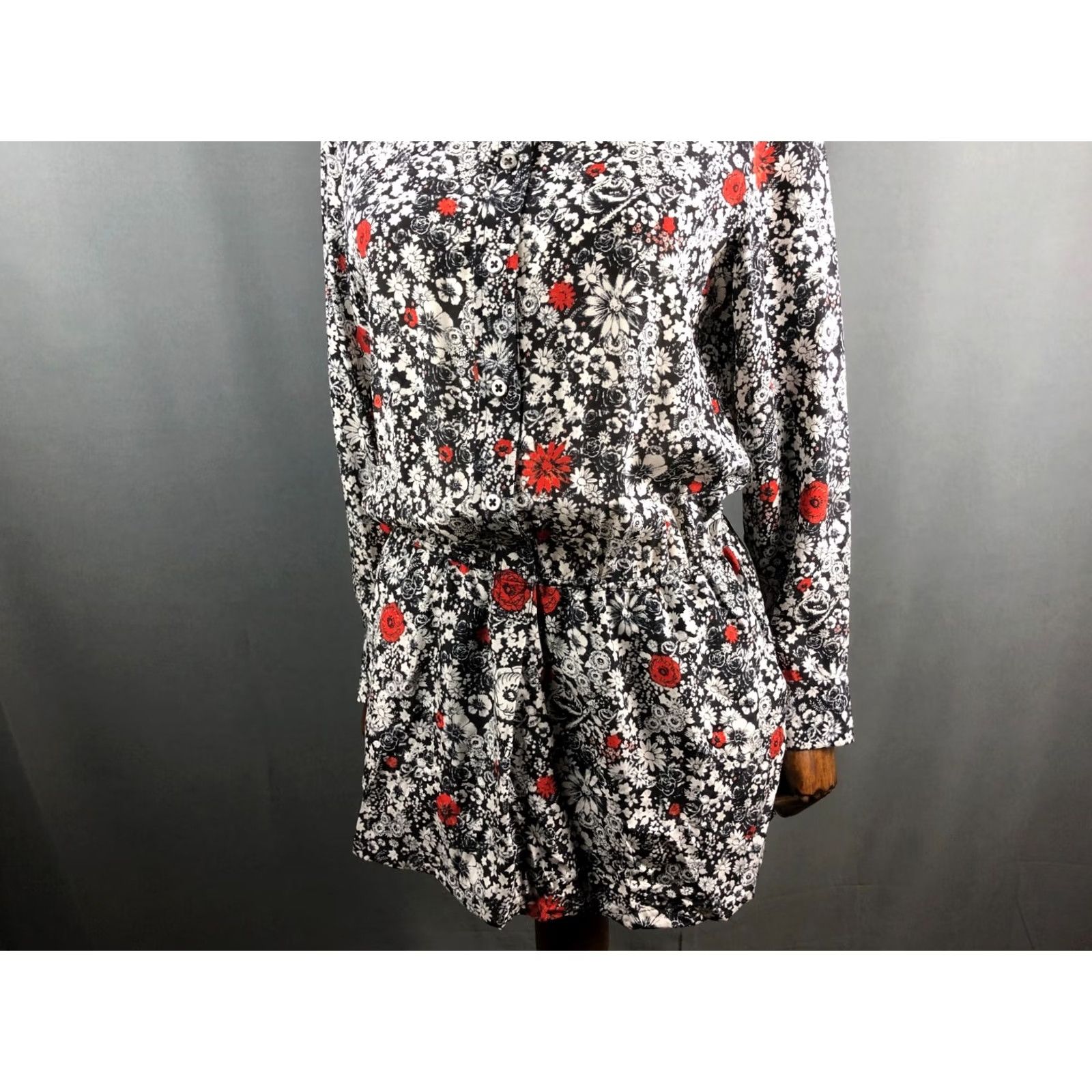 Zadig & Voltaire Zadig & Voltaire Tunic Silk Women Black Patterned Floral Long Sleeve Collared Button Pocket Blouse Modern style Size ONE SIZE - 6 Thumbnail