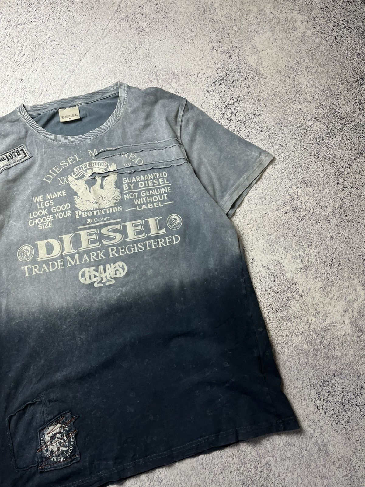 Diesel Vintage Diesel T-Shirt Big Logo 2000s Hype Y2K XL size Size US XL / EU 56 / 4 - 9 Thumbnail