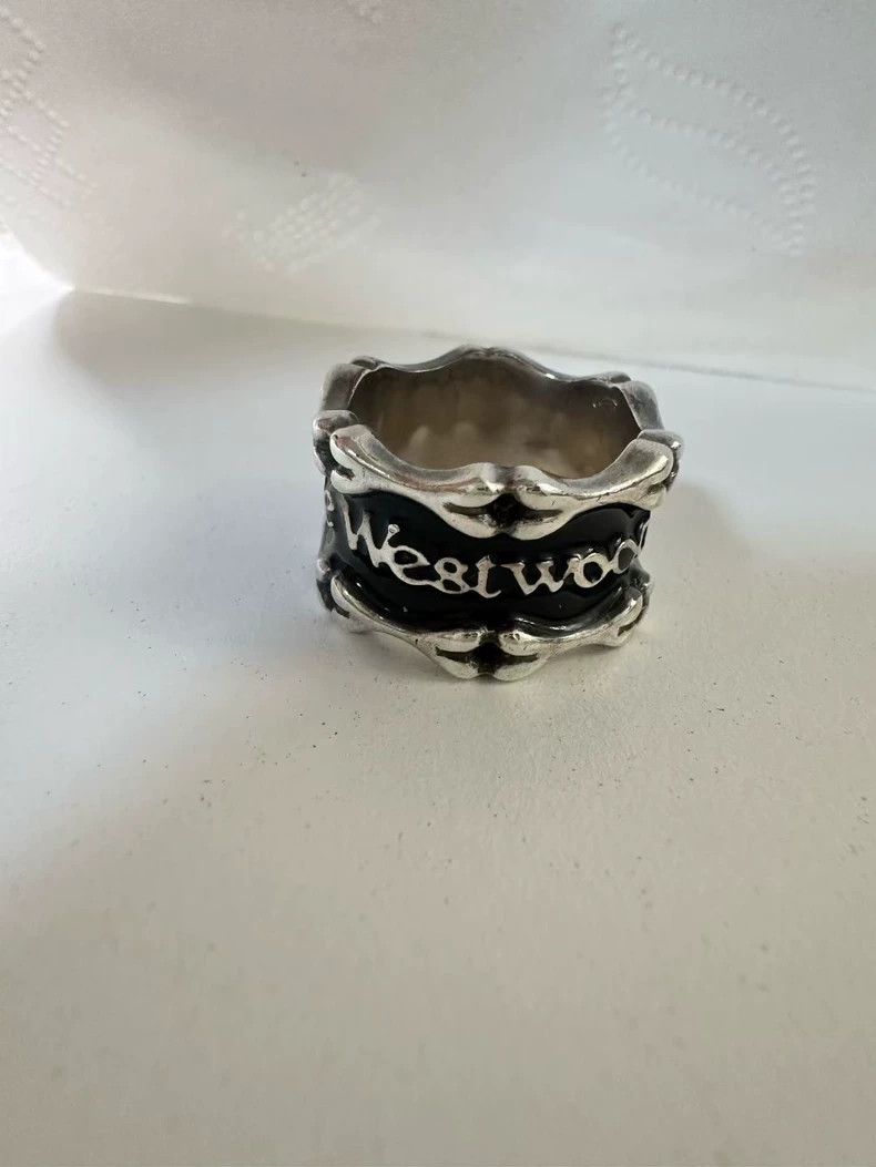 Vivienne Westwood Vivienne Westwood size M Bone Enamel Ring Size ONE SIZE - 4 Thumbnail