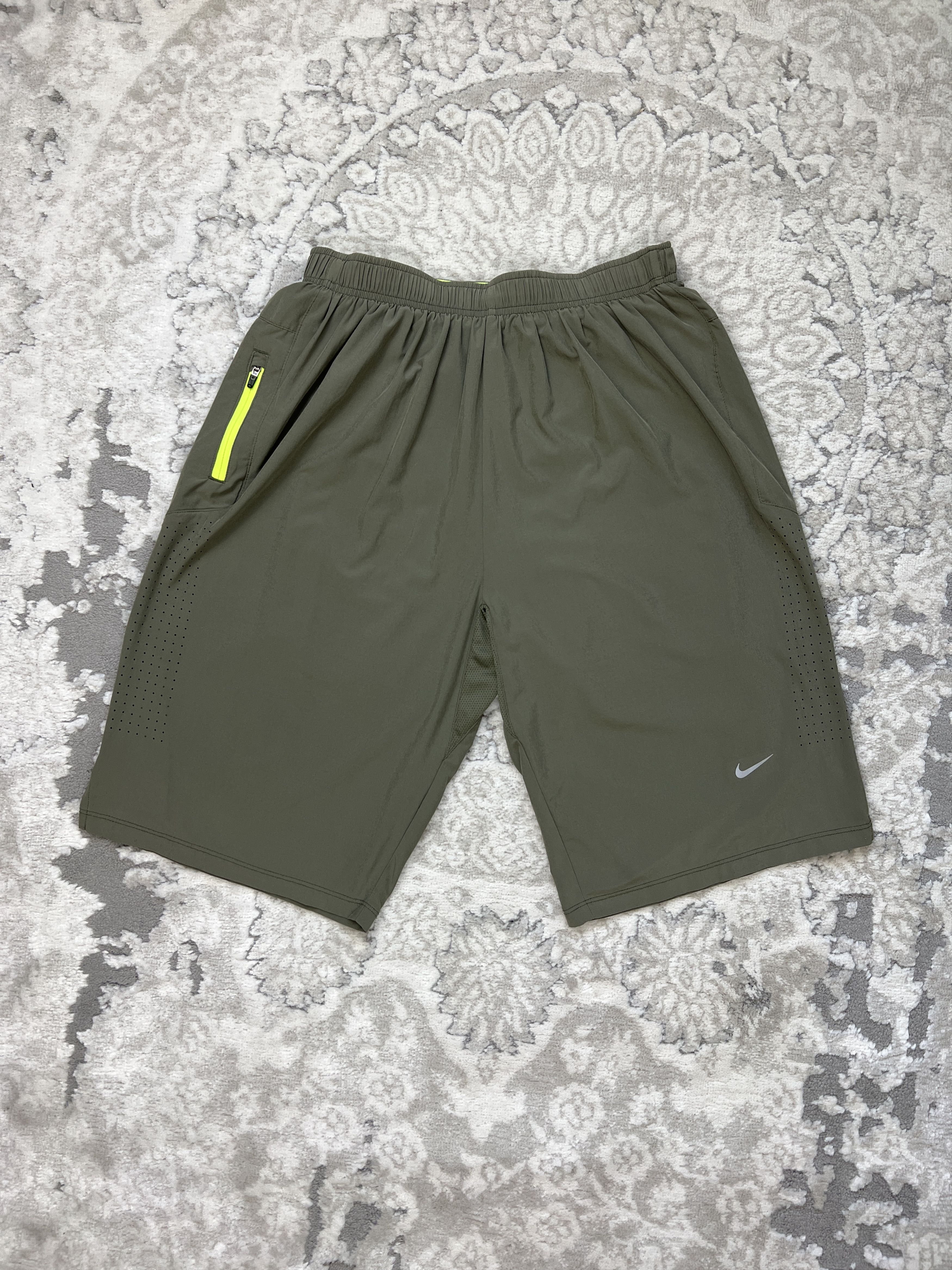 Nike Nike Dri-FIT 2-in-1 Running Training Shorts Sequoia Volt Size US 32 / EU 48 - 1 Thumbnail